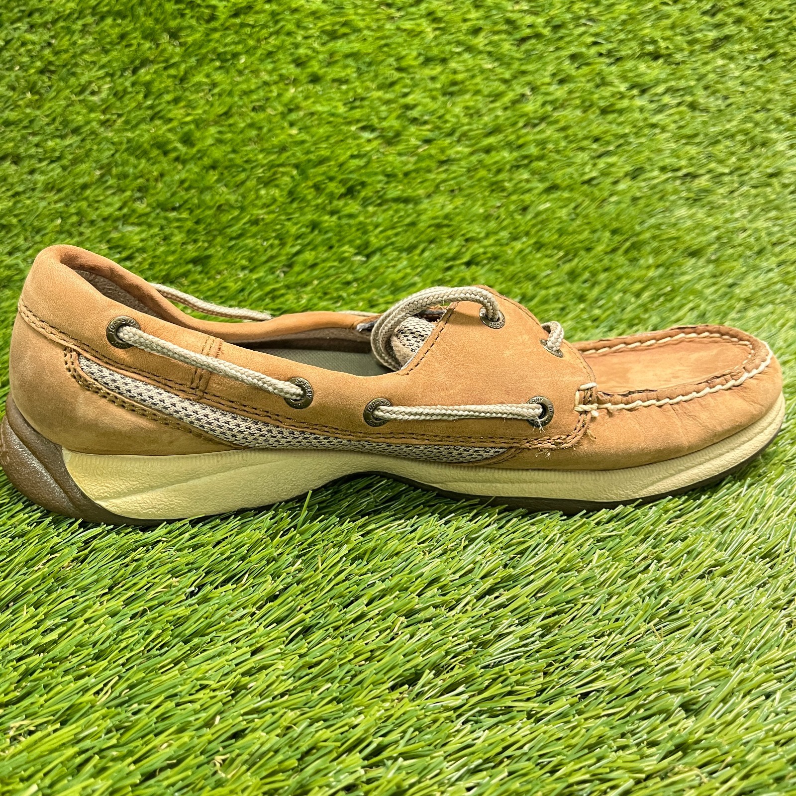 Sperry Top-Sider Intrepid 2-Eye Womens Size 8 Brown Casual Leather Boat Shoes