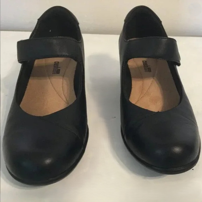 Clarks Hope Henley Black Leather Mary Jane 7.5 M Comfort Shoes Academia Work