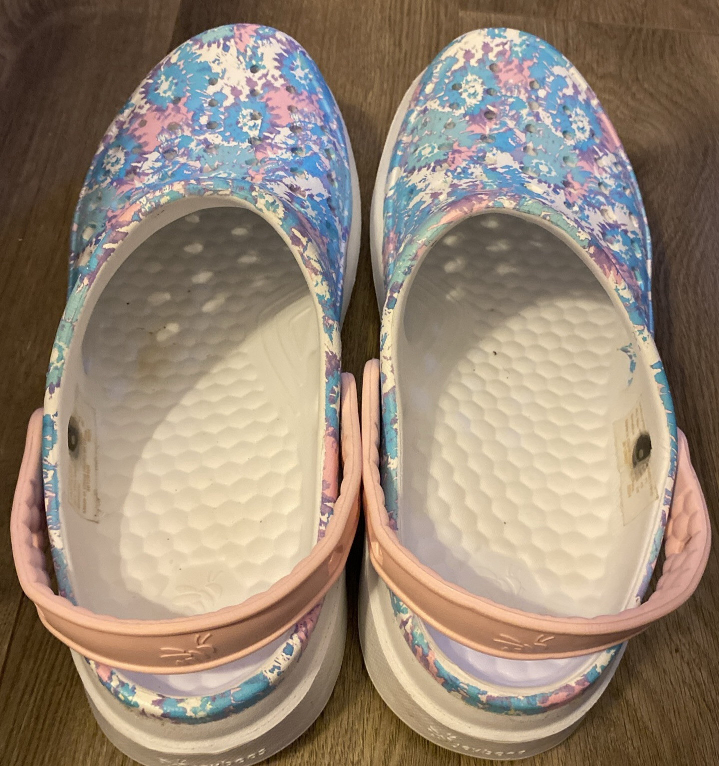 Joybees Crocs Pastels Pink Blue White Splatter Pattern W Holes W10 M8 EUC