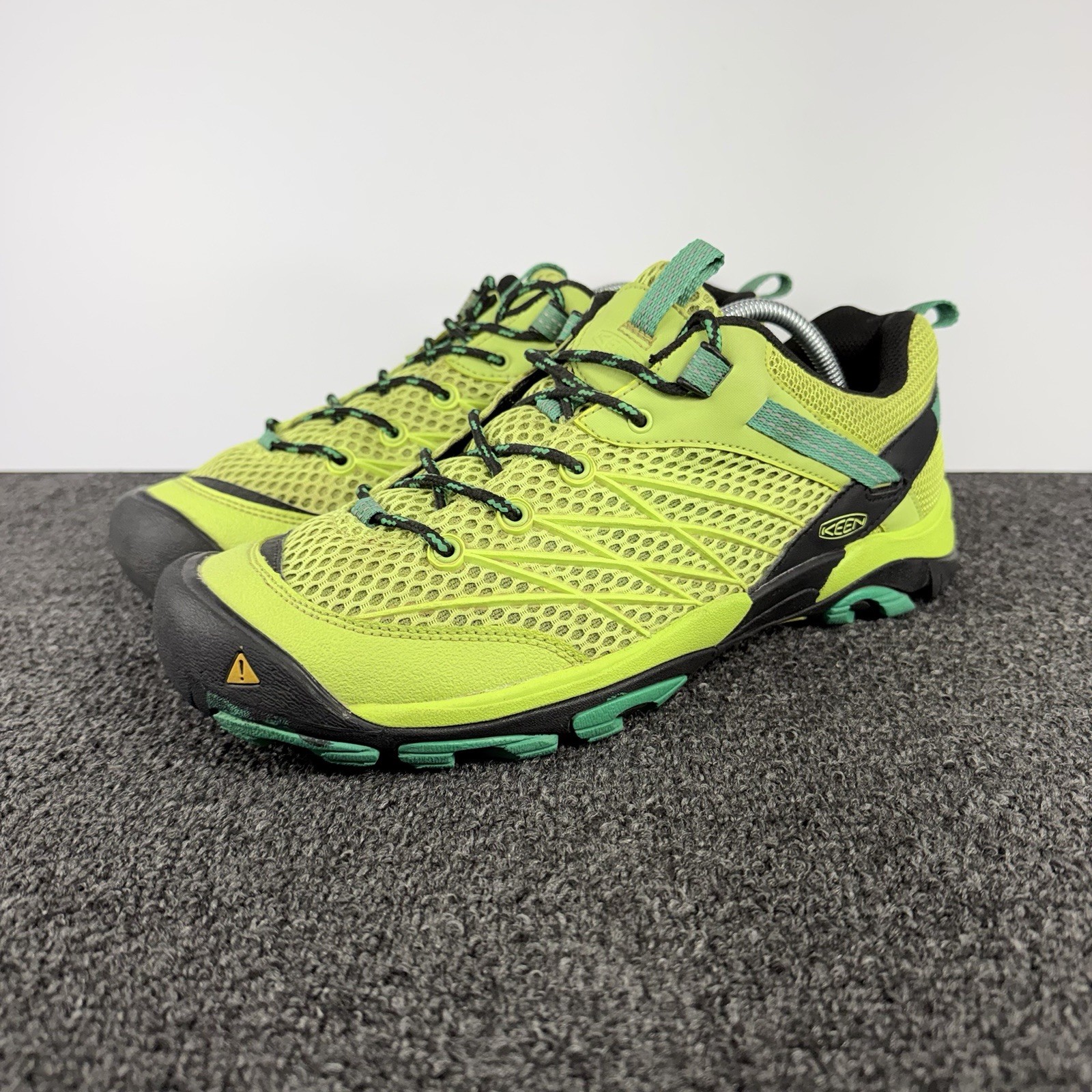 KEEN Hiking Walking Shoes Bright Green Mesh Lace Up Size 10 Women’s 1011533