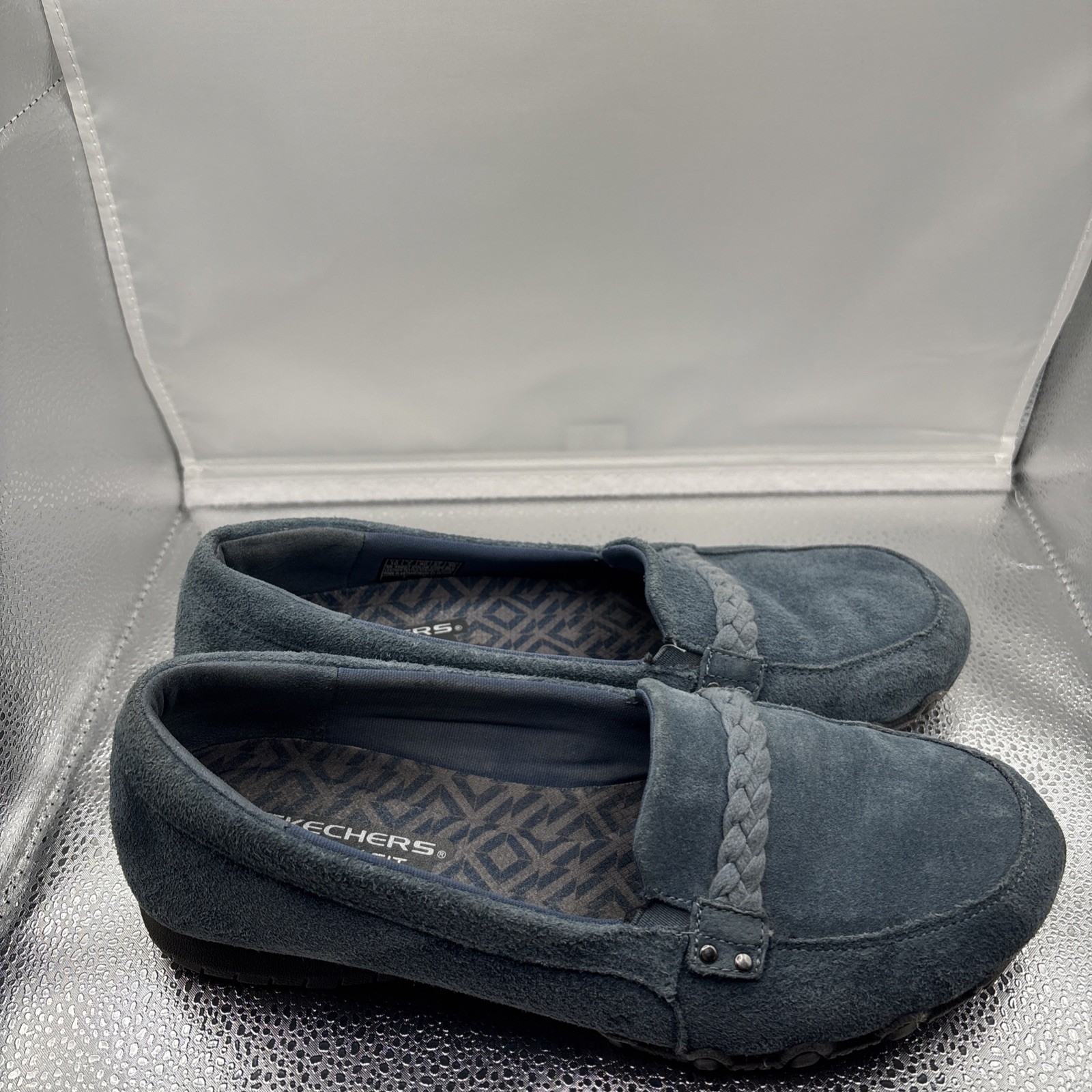 Skechers – Suede Slip-On Shoes – Bikers Of Melbourne. 10 Medium. Blue