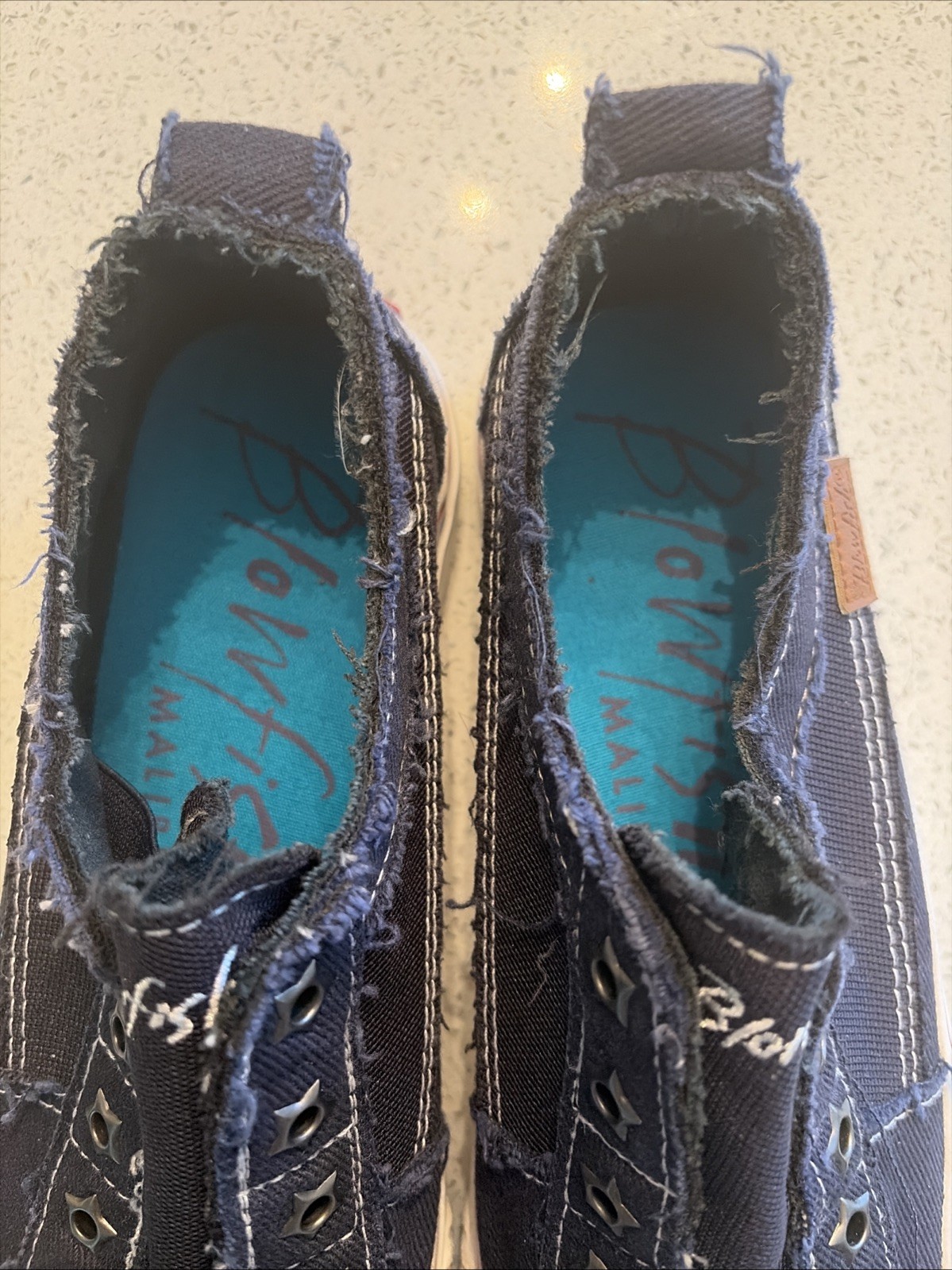 Blowfish Malibu Sneakers Slip On Sz 7.5 Gently Used Navy