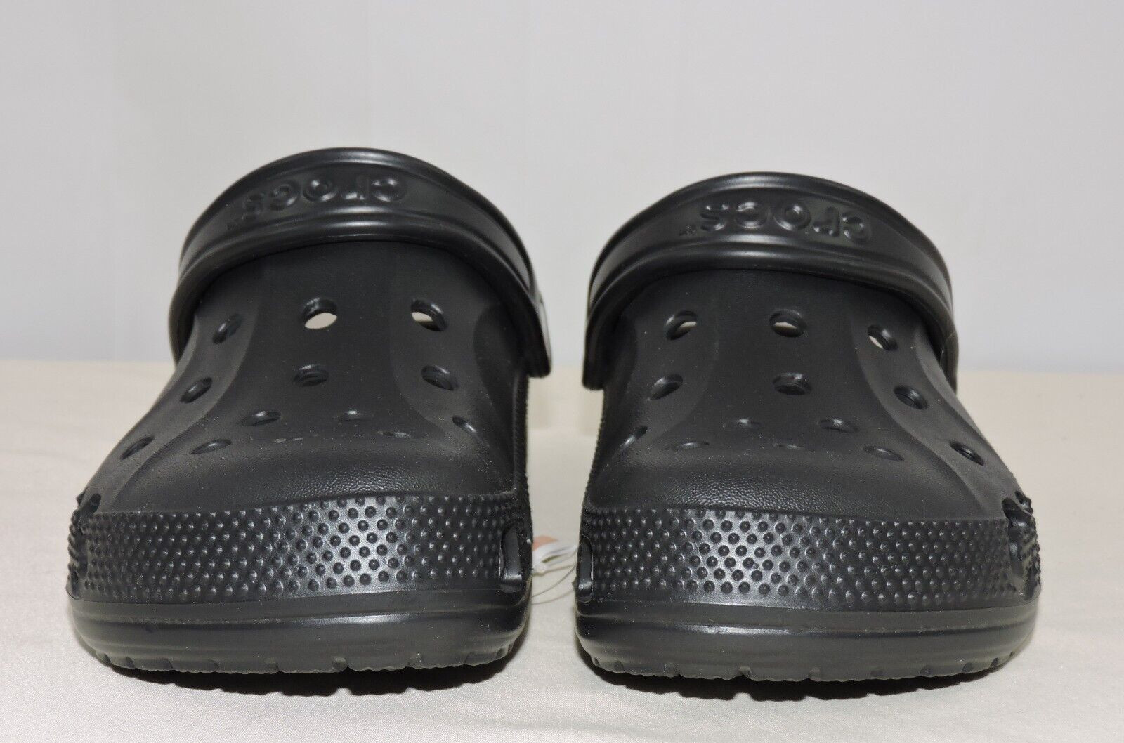 Crocs Unisex Black Baya Clogs Shoes Men’s 5 US / Women’s 7 US