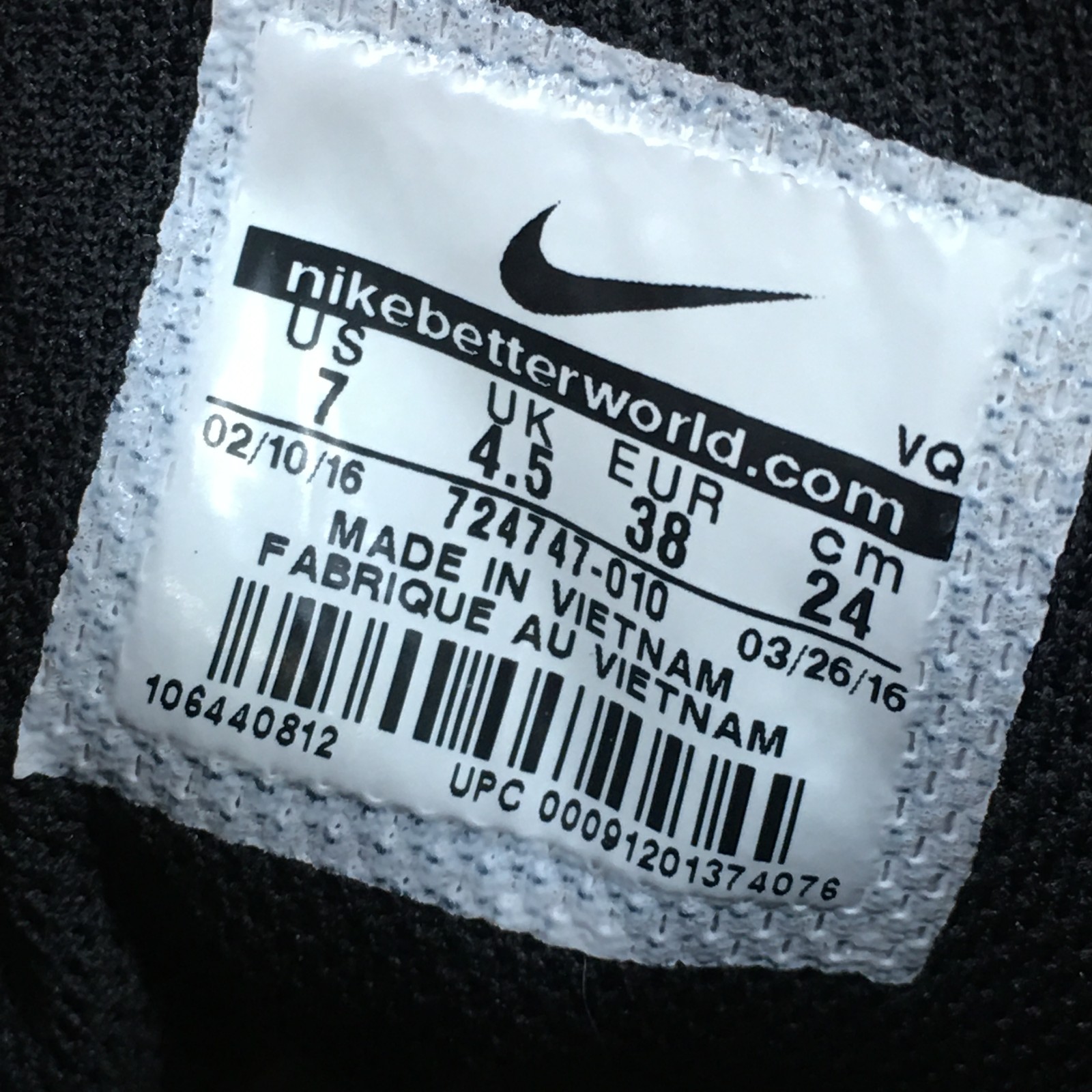 Nike Mini Sneaker Womens 7 Black White Low Lace Up Canvas Casual 724747-010
