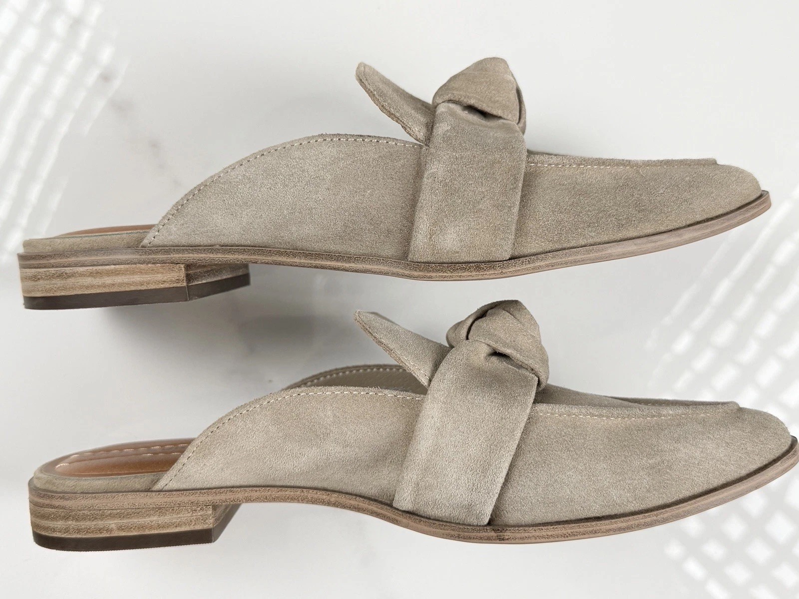 Lucky Brand Adenia Mule Flats Womens 8M Beige Suede Pointed Toe Knot Slip On