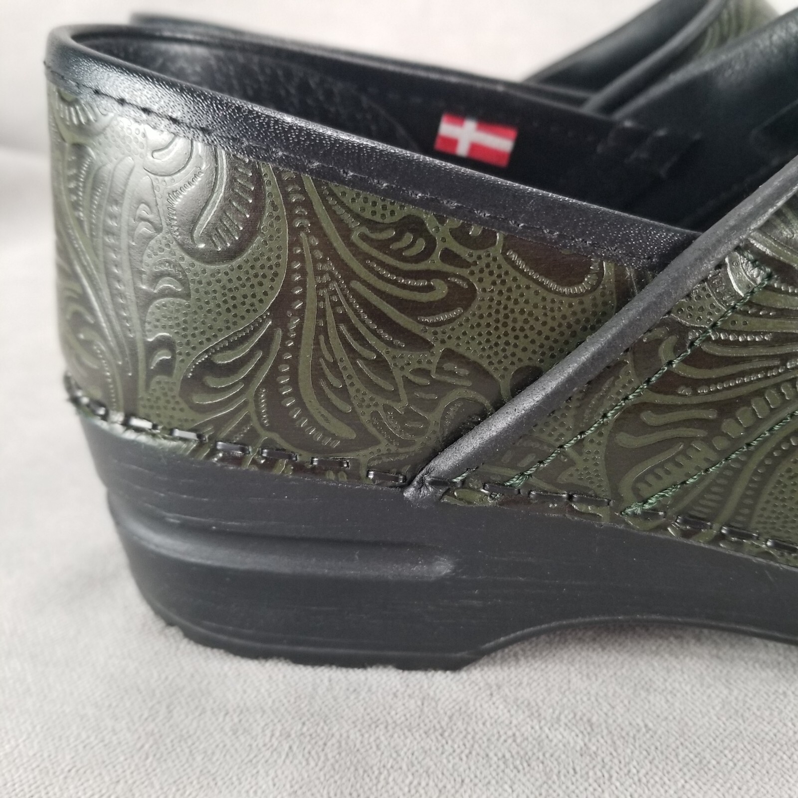 Sanita The Original Danish Clog Women’s Shoes Size Eu 38 US 6.5-7 Green Leather