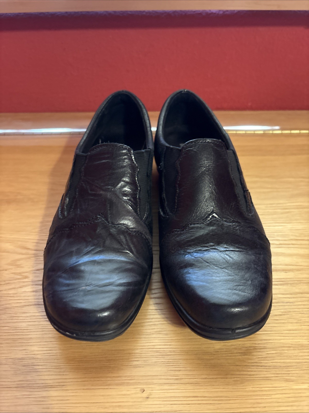 Romika Women’s Cassie 24 Black Wrinkled-Look Leather Slip-On Loafers, Sz36