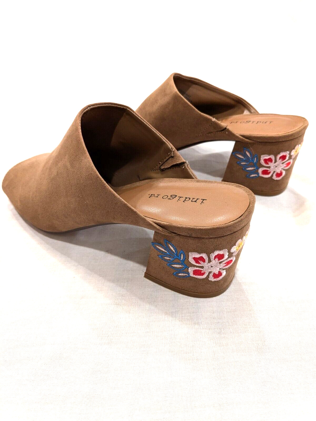 Indigo Rd Shoes Women 8.5M Beige Suede Slip On Mule Stack Embroidered Block Heel