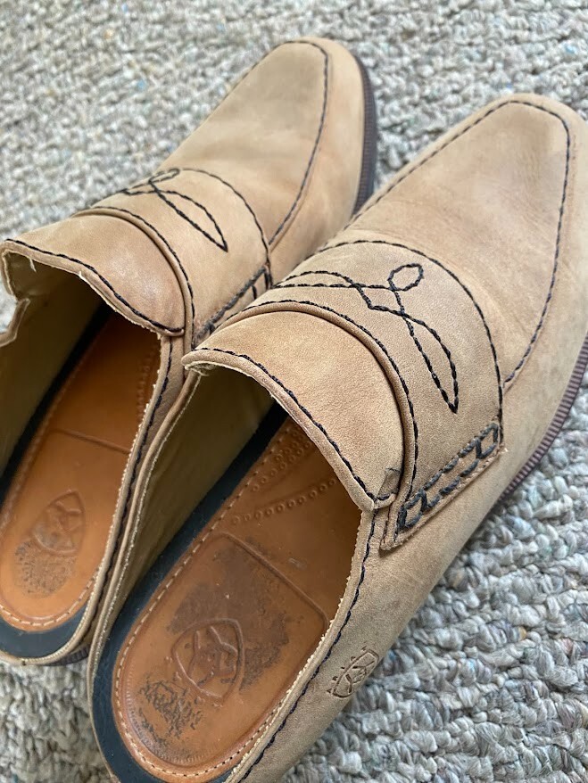 ARIAT Women’s Clogs Shoes Tan Leather Mules Western size 8