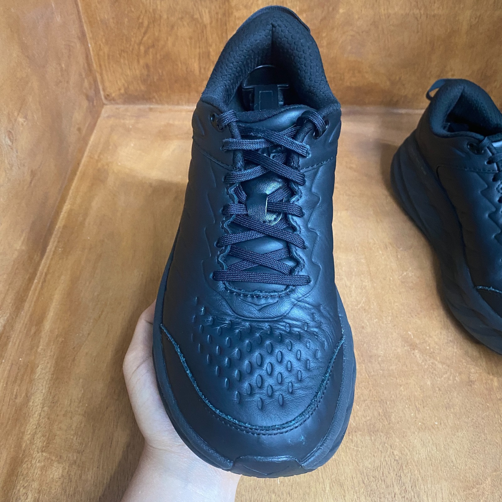 Hoka One One Bondi SR Shoes Womens Size 11 Black Oil Slip Resistant 1110521 BBLC