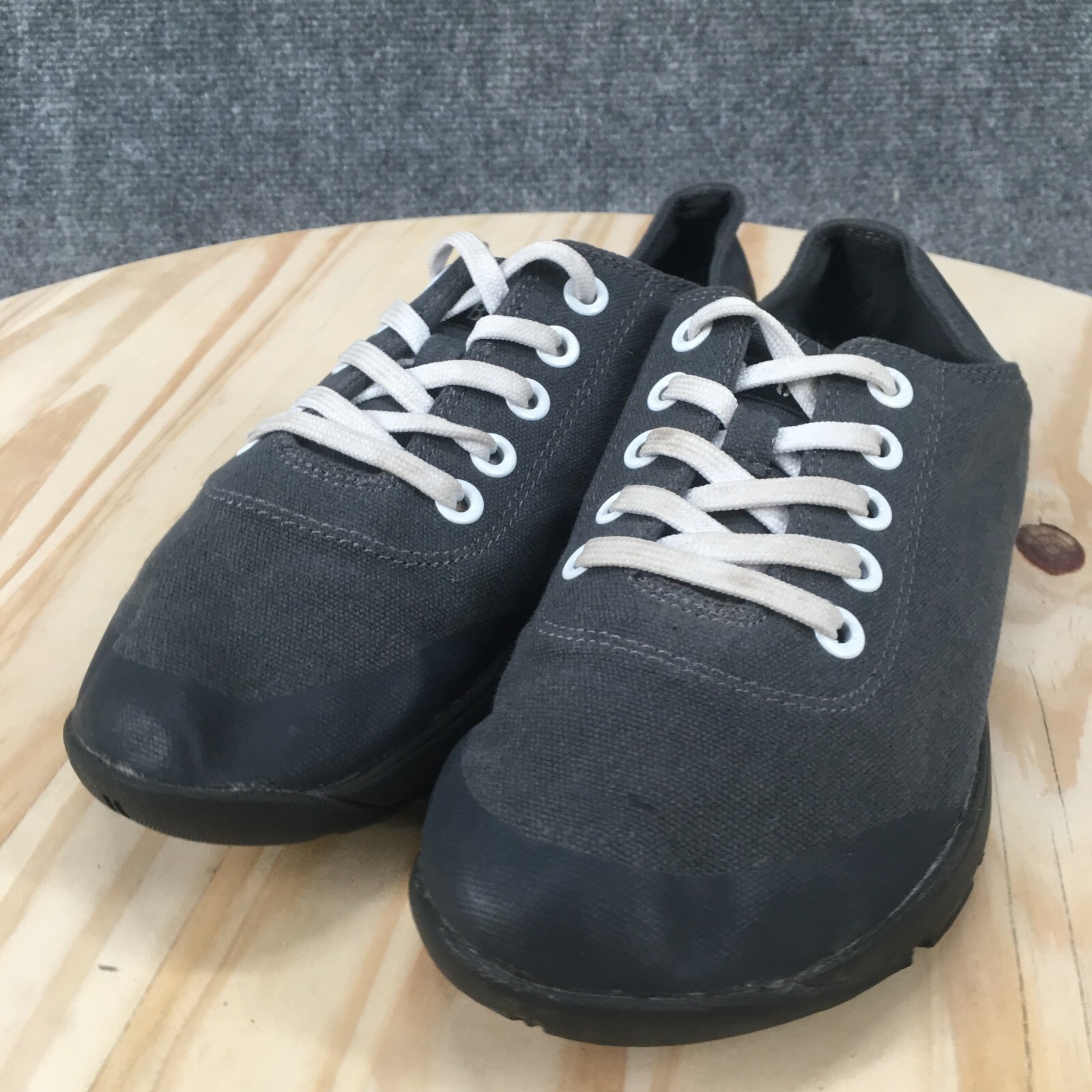 No Bull Shoes Womens 8.5 Mens 7 Casual Sneakers Gray Canvas Lace Up Comfort Low