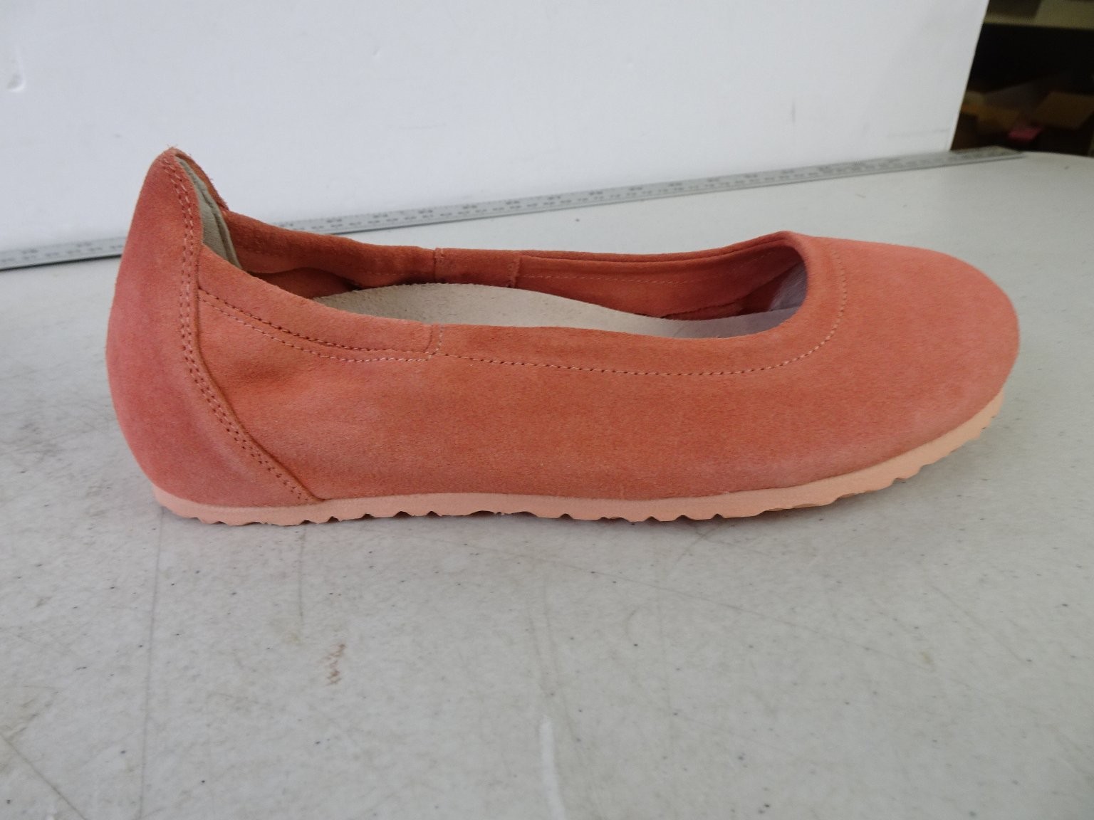 Birkenstock Women’s Coral Suede Ballet Flats US 6 EU 37 Slip-On Comfort
