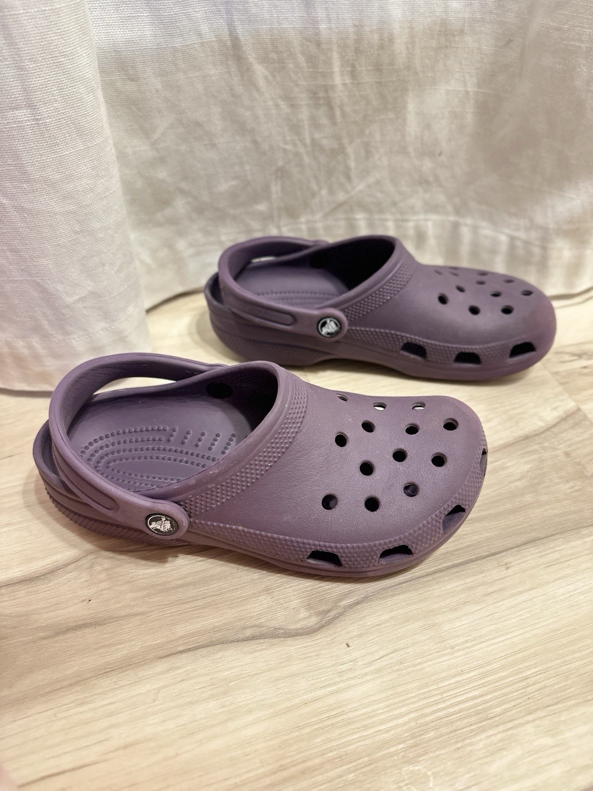 Crocs Classic Clog Purple US Women’s 7, Men’s 5 Slip On Shoe