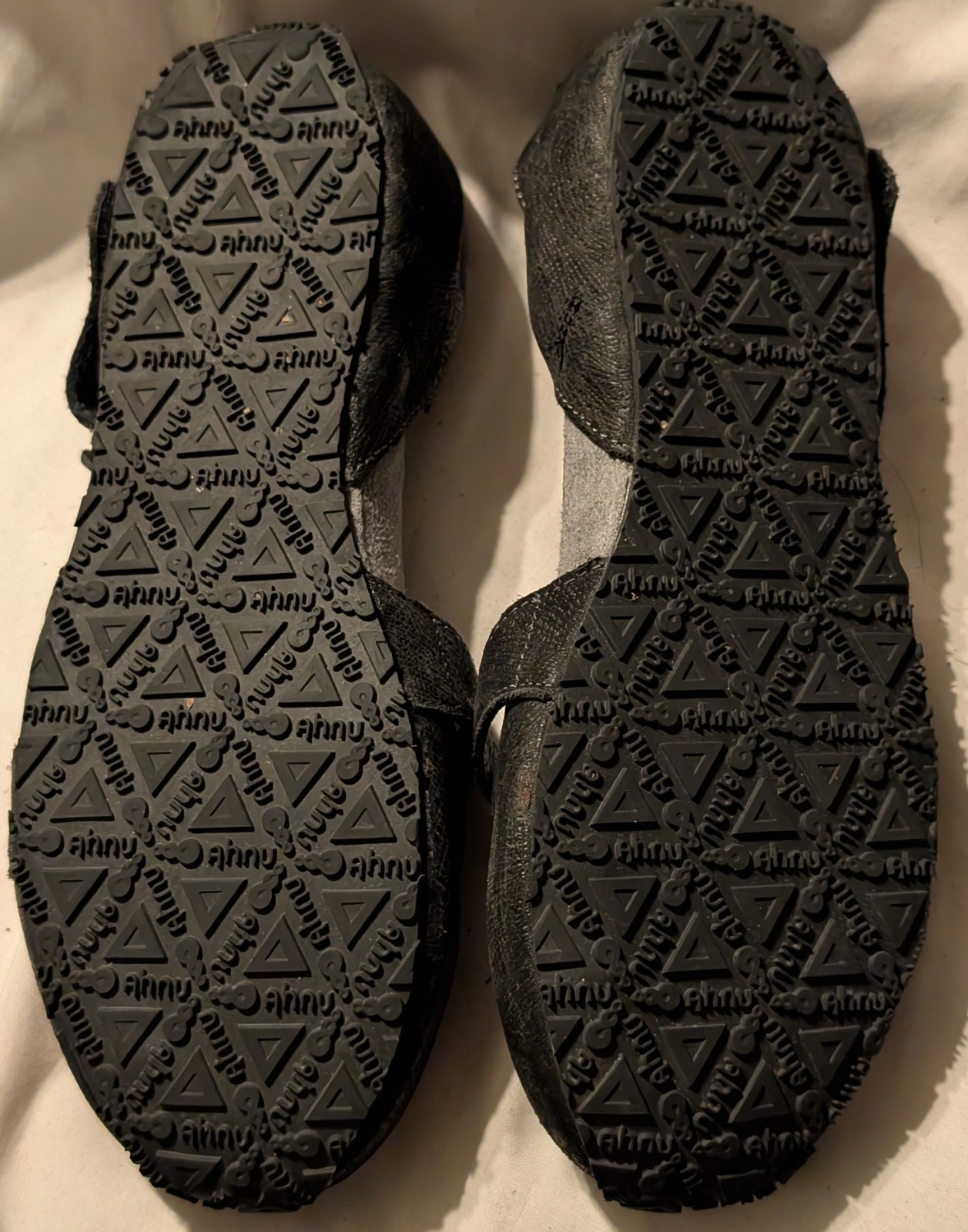 Ahnu Teva Tullia Women’s Sz 6.5 Mary Jane Yoga Flats Black Strappy Arch Support