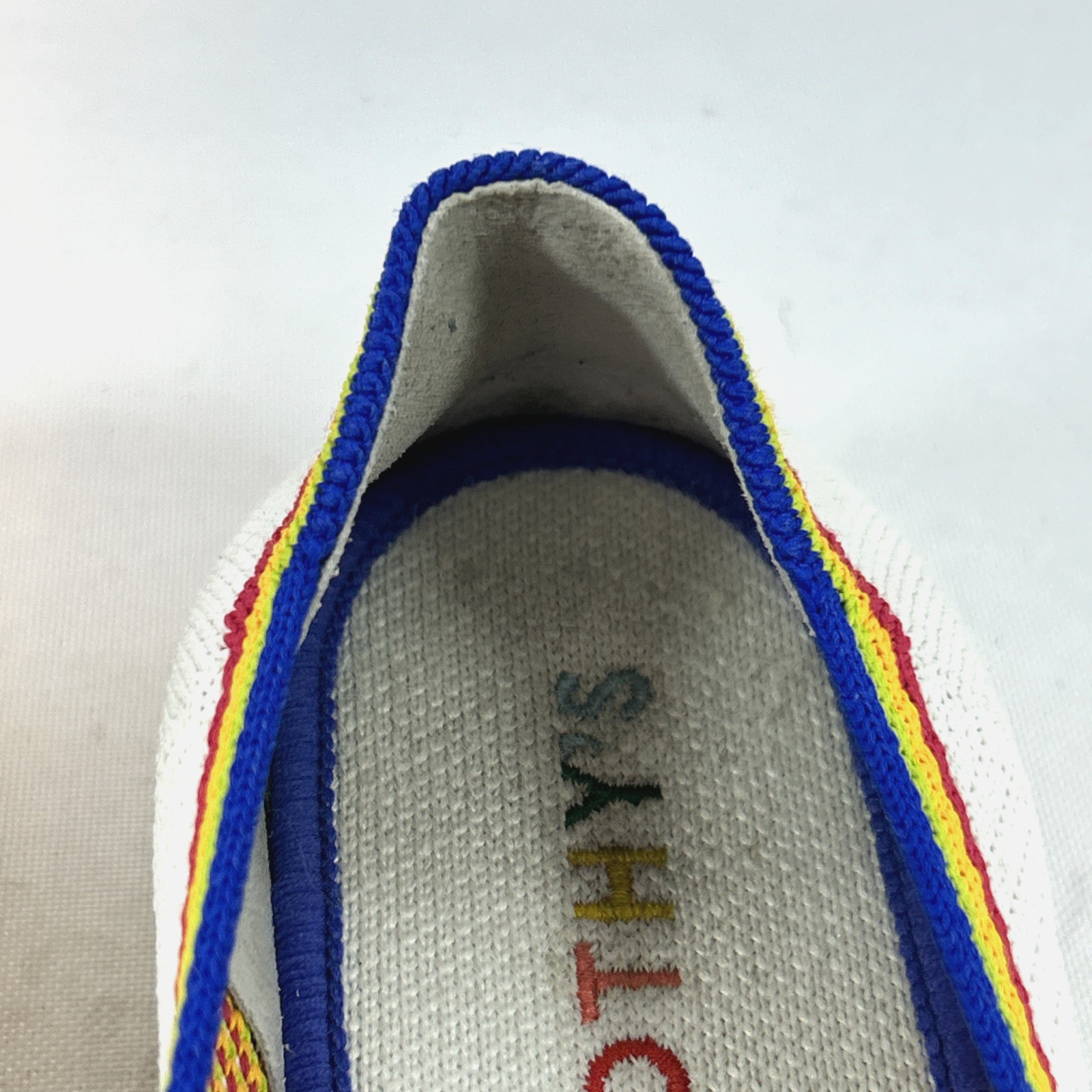 Rothy’s The Original Slip-On Sneakers Women’s Size 6.5 LE White Rainbow Pride