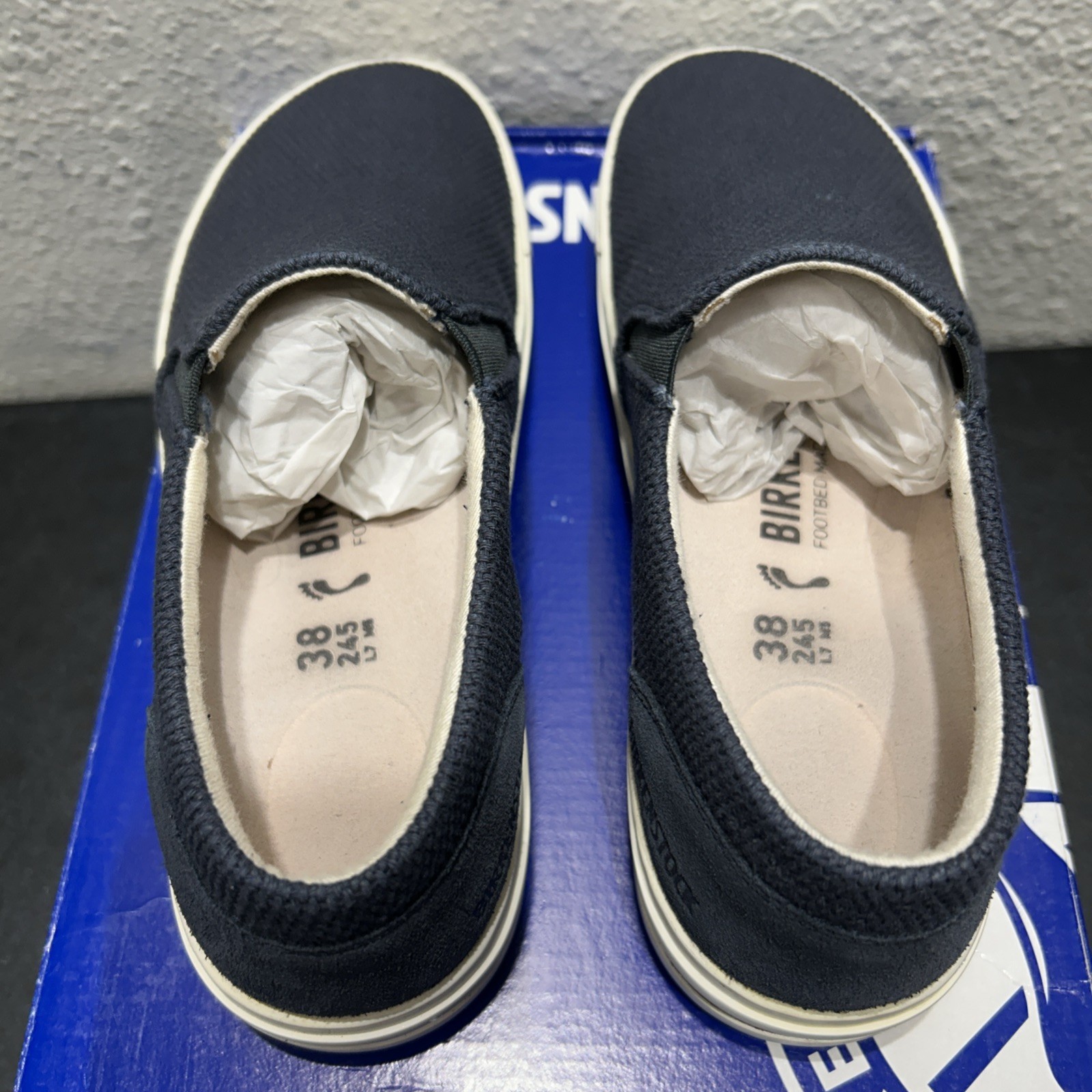 Birkenstock| Oswego Midnight| EU 38|US Women’s 7| Men’s 5|