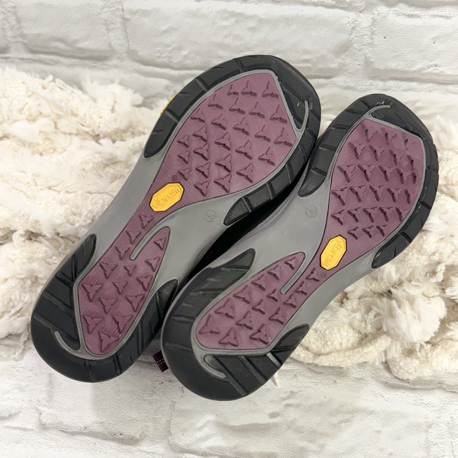 Dansko Makayla Womens Sneakers Size 40 EU 9.5 US Shoes Mesh Waterproof Black New
