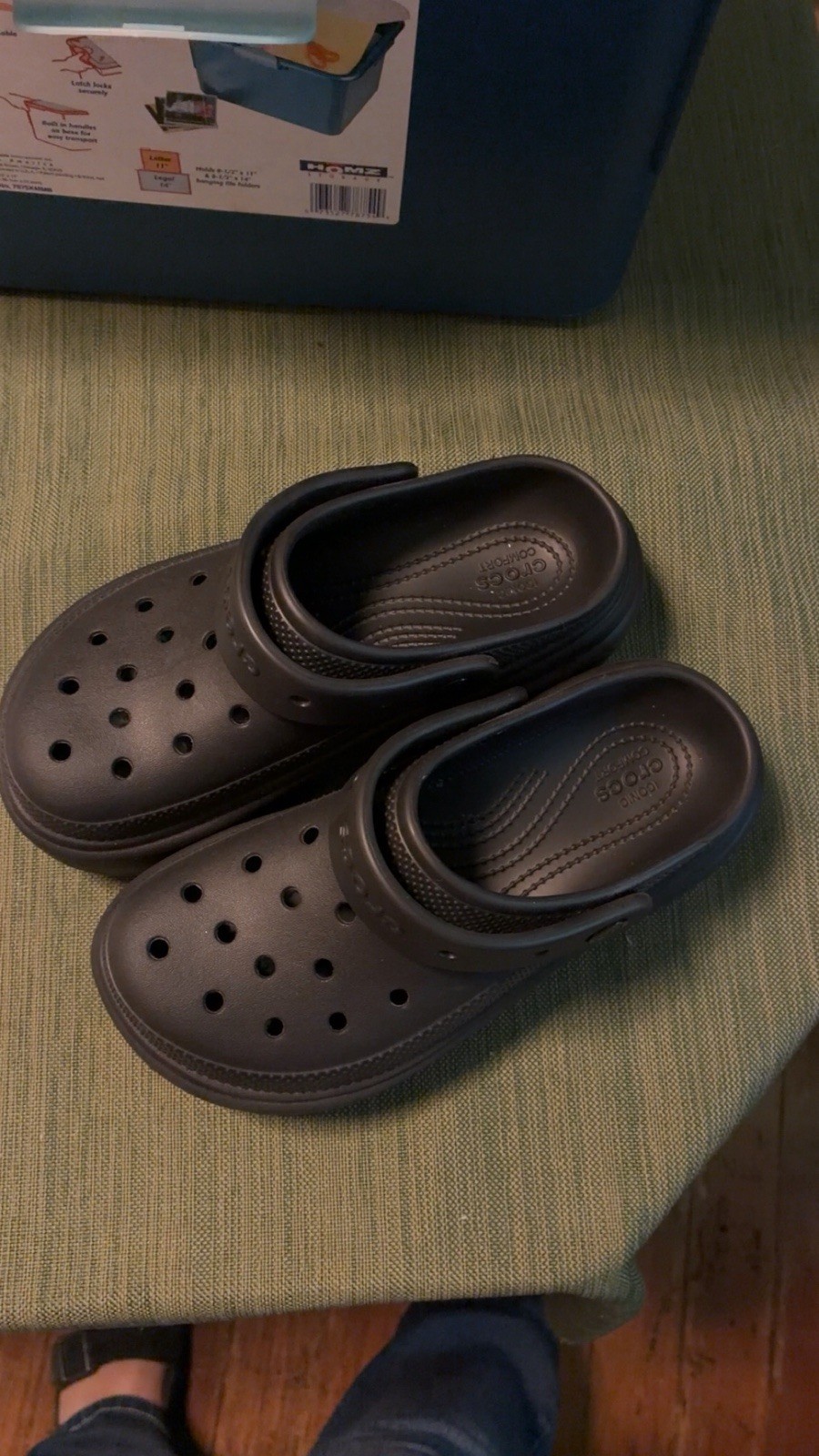 Platform Crocs Men’s 5 Women’s 7 Black Great Condition!
