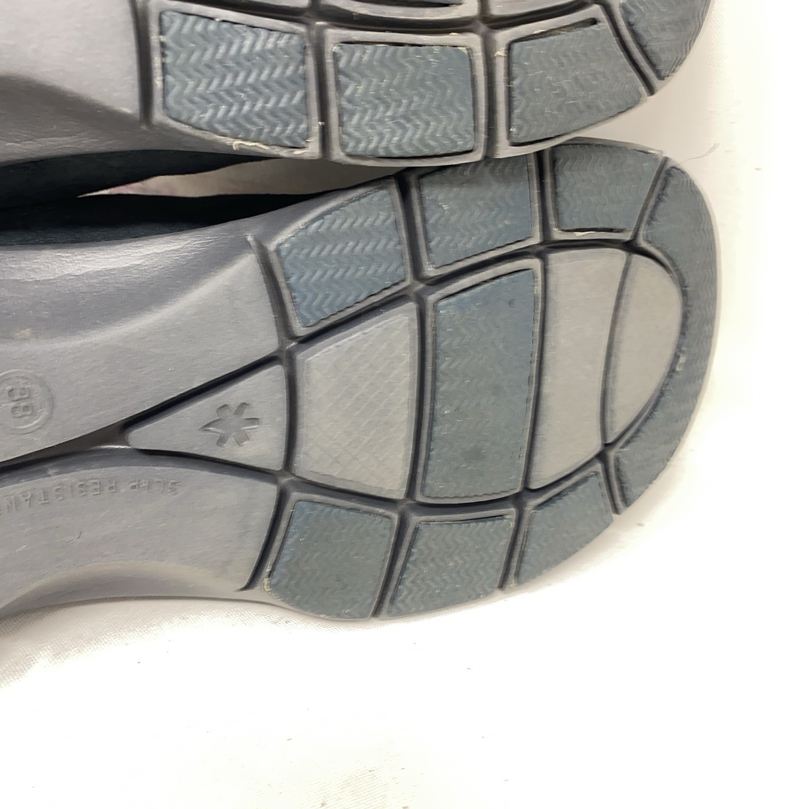 Dansko Emily Slip On Clogs Womens 38 US 7.5 – 8 Casual Comfort Green Suede
