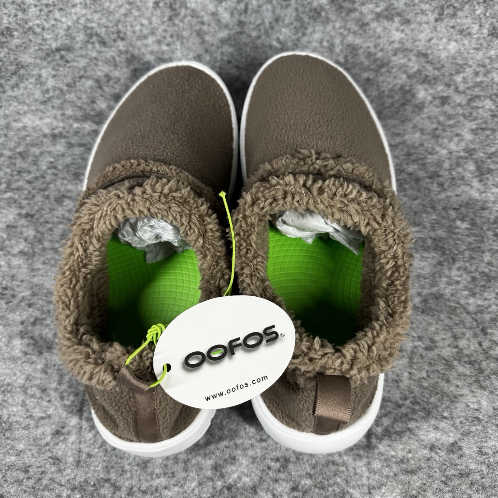 Oofos OOCOOZIE LOW CHOCOLATE Women’s NEW Recovery Shoe Brown Multiple Sizes