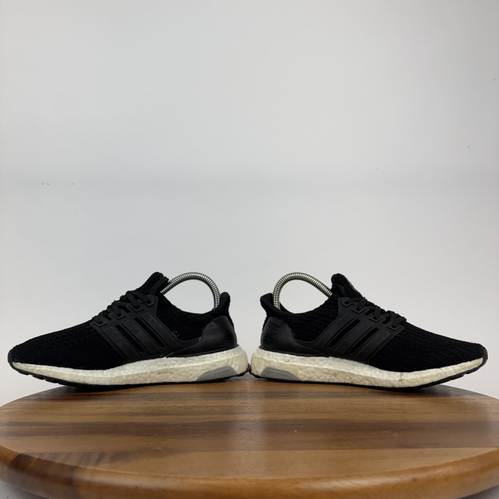 Womens Adidas Ultraboost 1.0 Black White Athletic Running Sneakers Size 6 M GUC