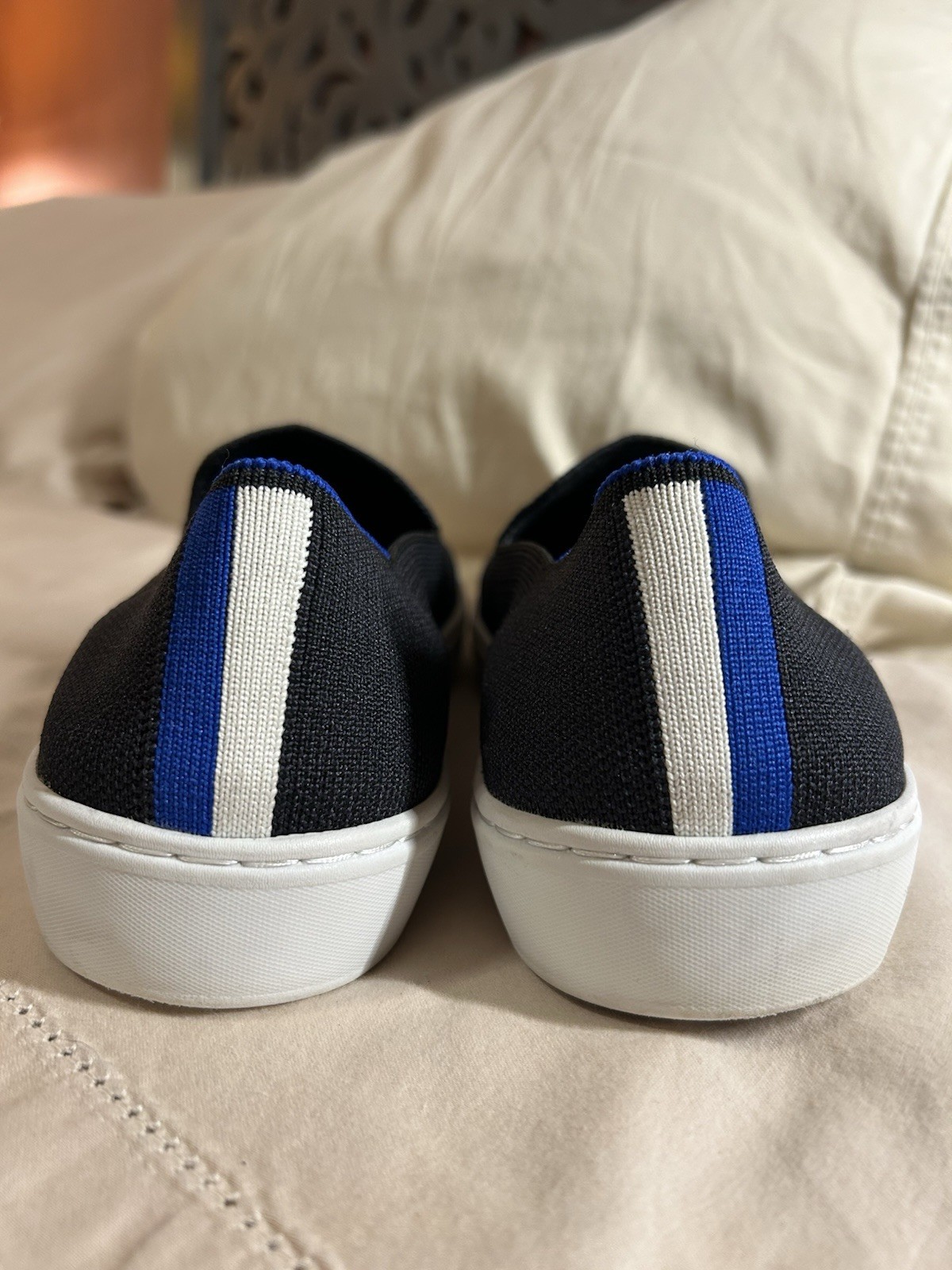Rothy’s Slip On Women’s Sneakers Navy Blue Knit Size 9 Sustainable Shoes