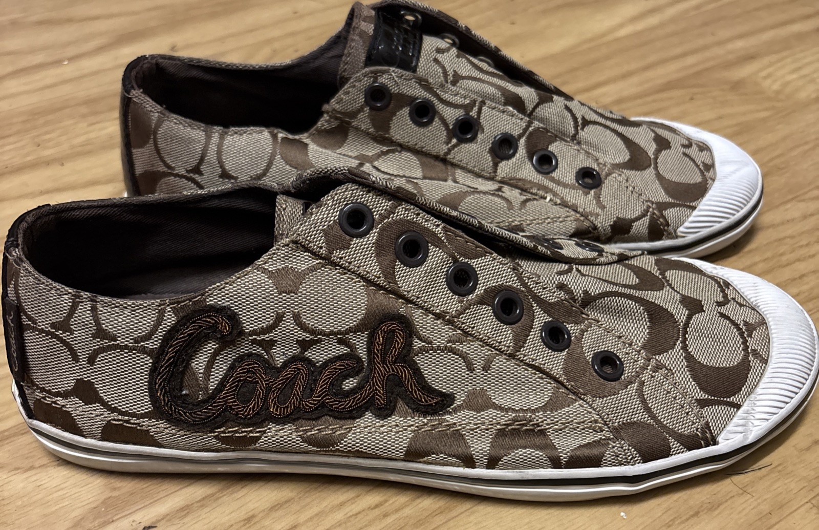 Coach Keeley Khaki Signature C Logo Sneakers Slip On Shoes Embroidered Women 8.5
