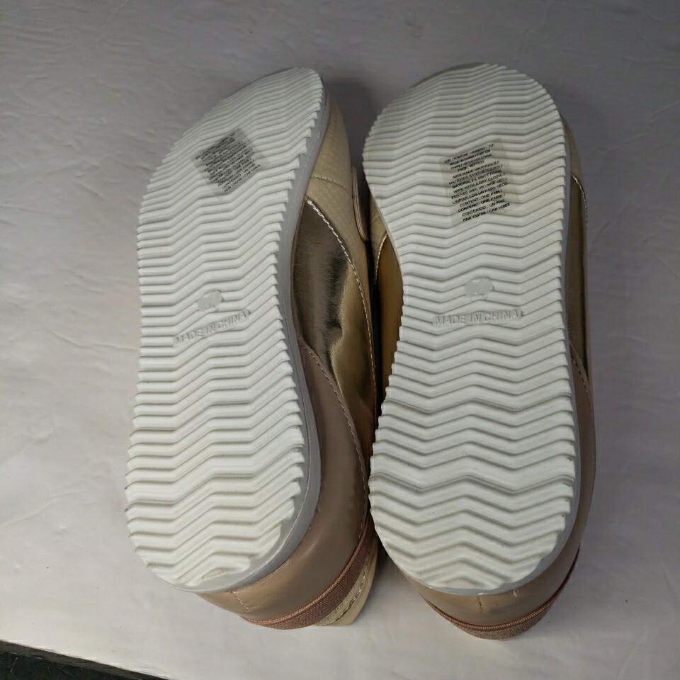 Avon Venus Cushion Walk Metallic Loafer Womens 7 Shoes New