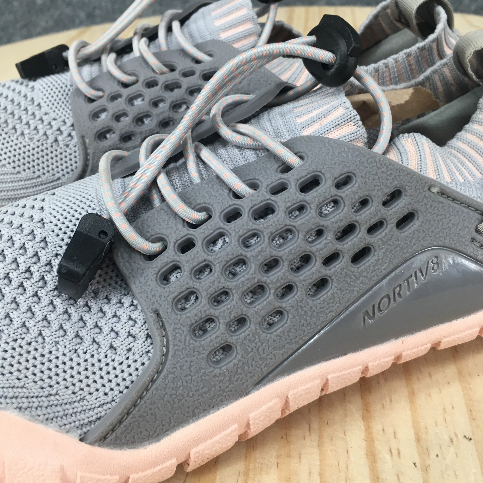 Nortiv 8 Shoes Womens 6.5 Treklady 2 Sporty Adjustable Water Sneakers Gray Mesh