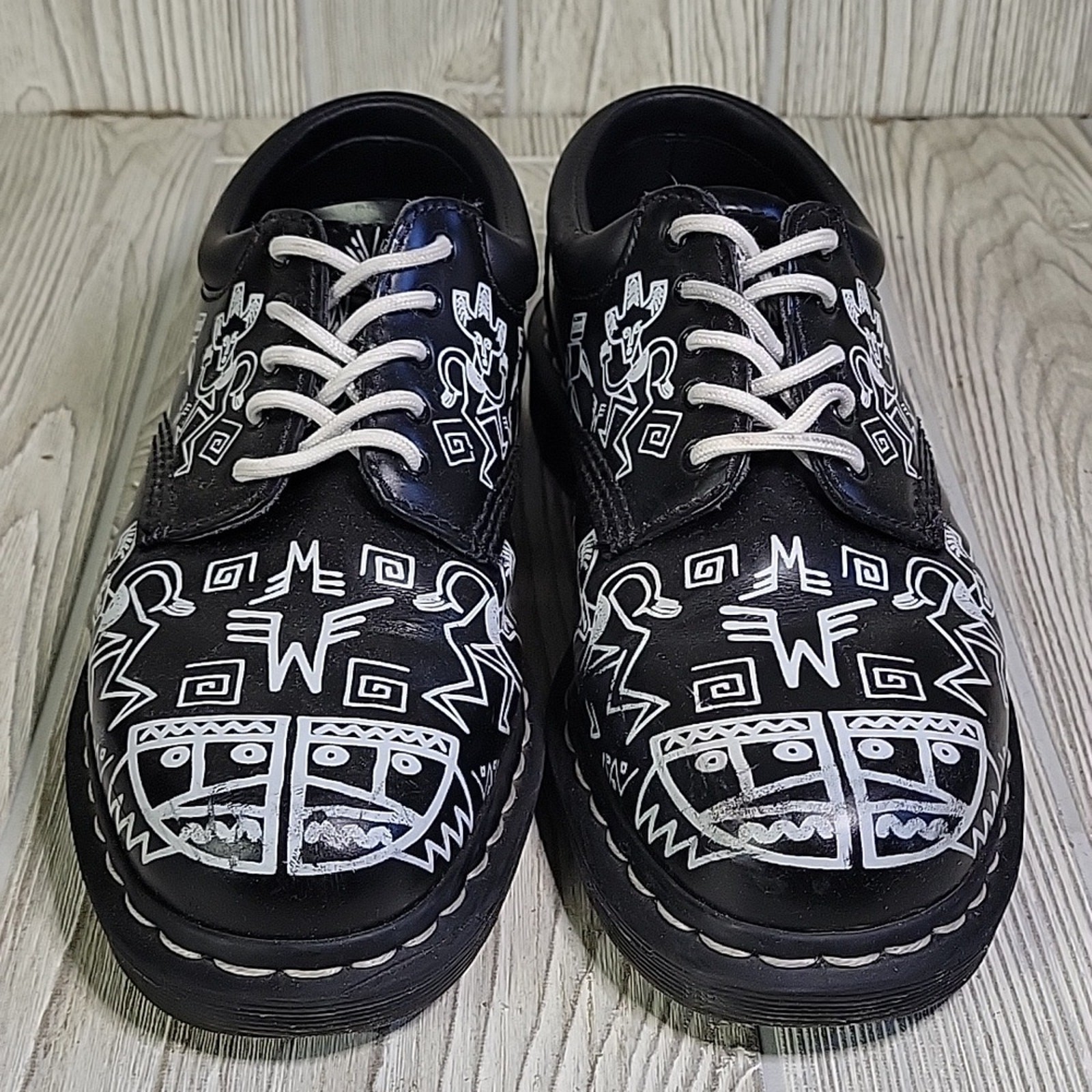 Dr. Martens 8053 Spirit Mark Wigan Lo Top Oxford Shoes Aztec Mens 7 Womens 8
