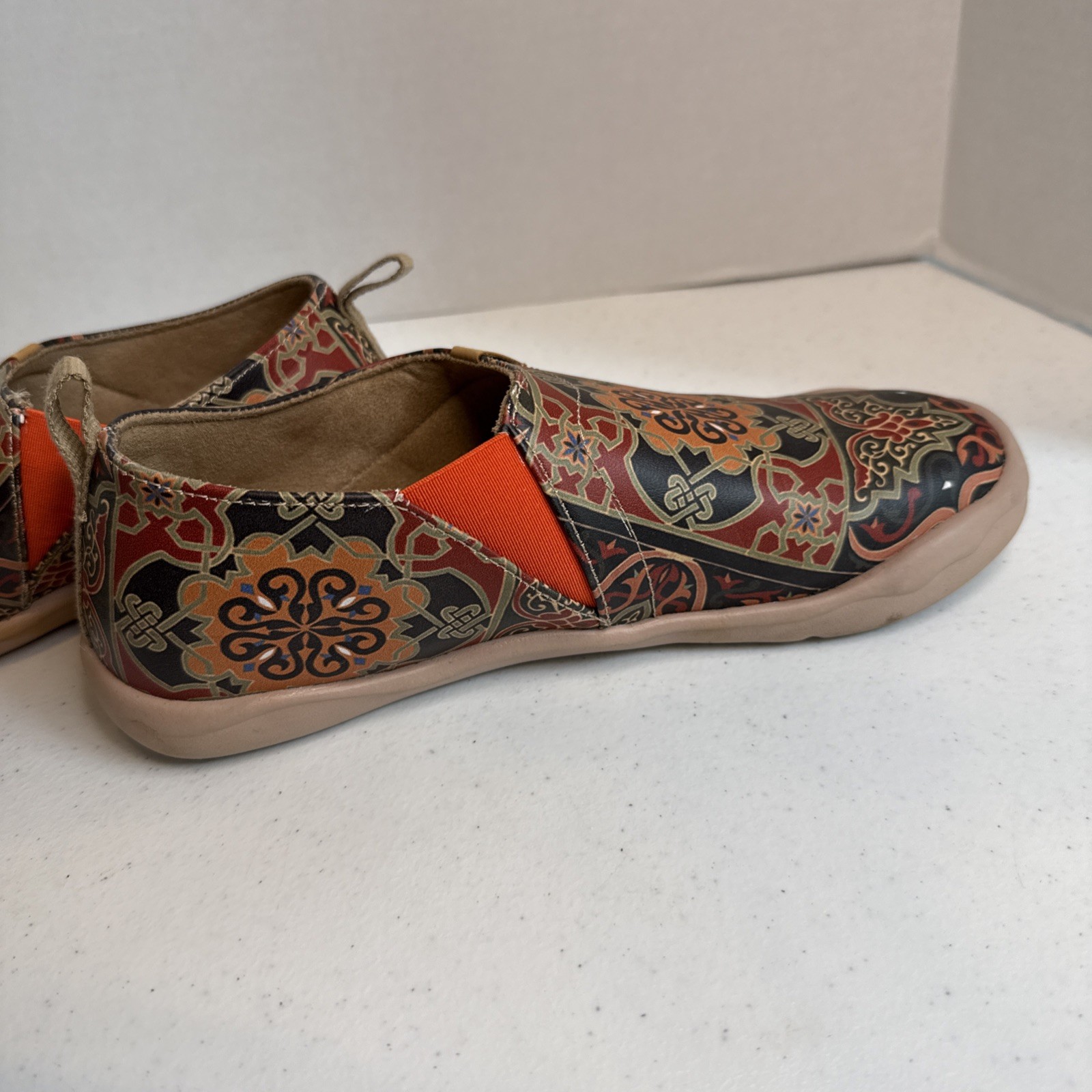 Uin Women Shoes Slip On Loafers Size 8 Multi Colored Toledo Style Design Comfort