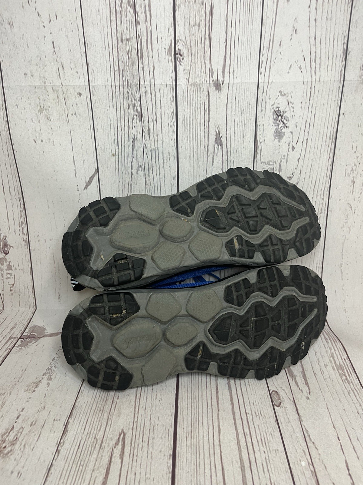 HOKA ONE ONE W Challenger ATR 5 GTX Women’s Trail Sneaker Imperial Blue Size 8.5