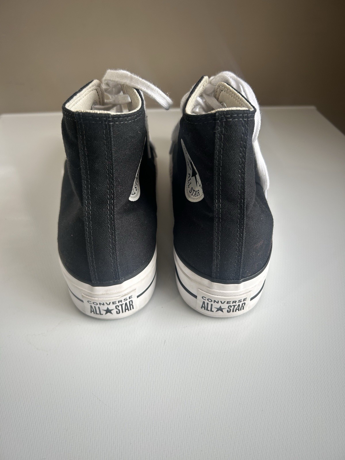 Women’s Converse All Star Chuck Taylor Black High Top Sneakers Size 9 EUR 40