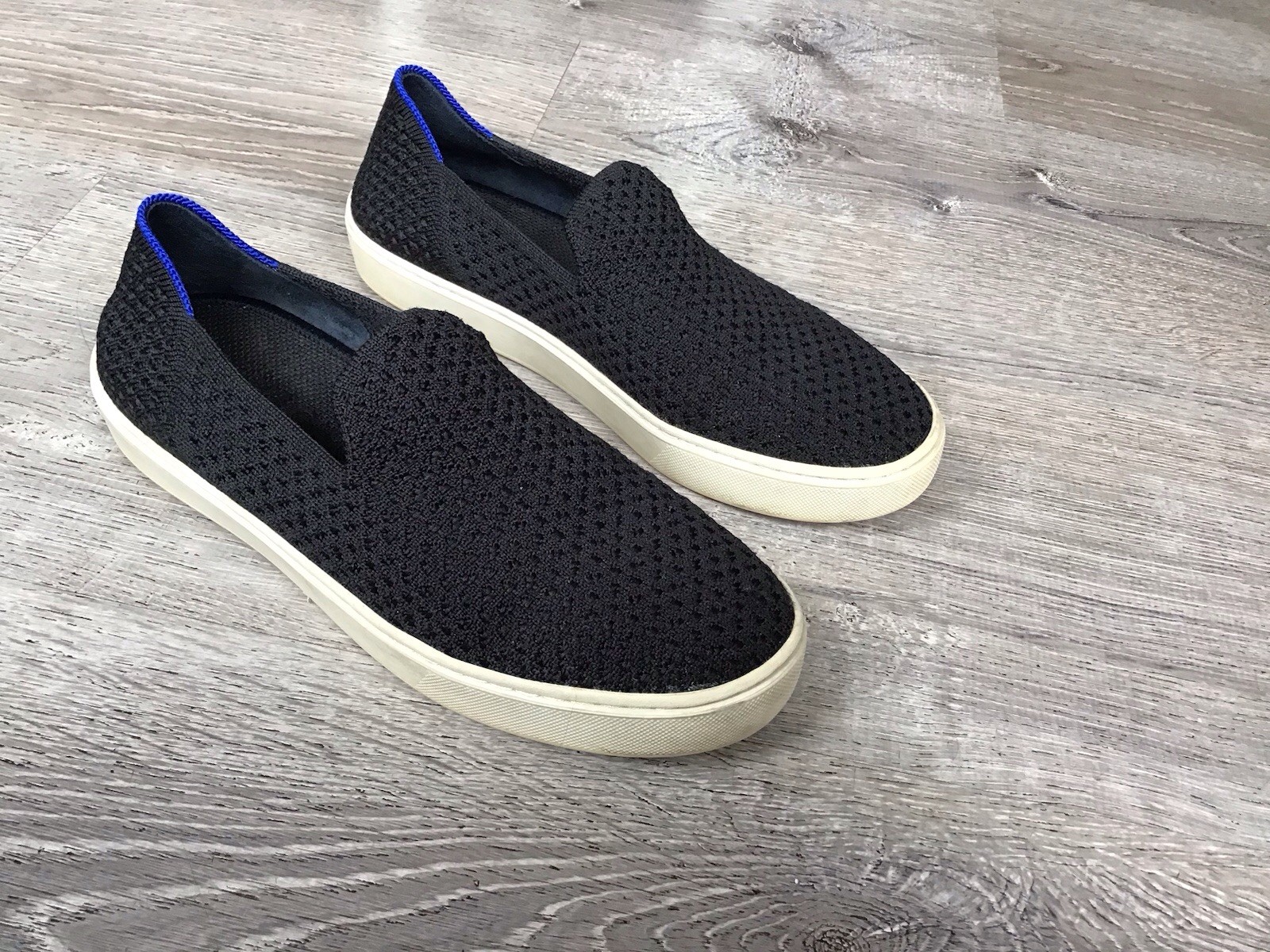 Rothys Womens Size 7.5 Sneakers Black Knit Slip On Flat Casual Comfort Shoes