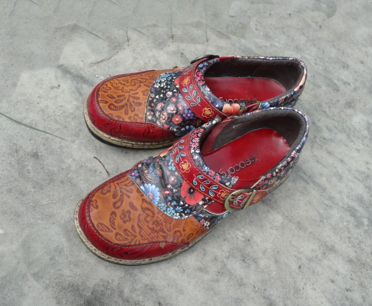 Socofy Women’s Shoe Artsy US 6.5 EU 37 Red & multi Slip on comfy
