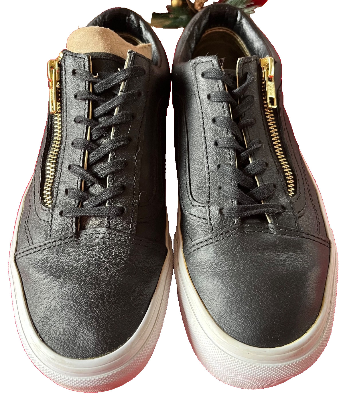 Vans Black Leather Lace-Up Side-Zip Shoes Women’s Size 7, Excellent condition