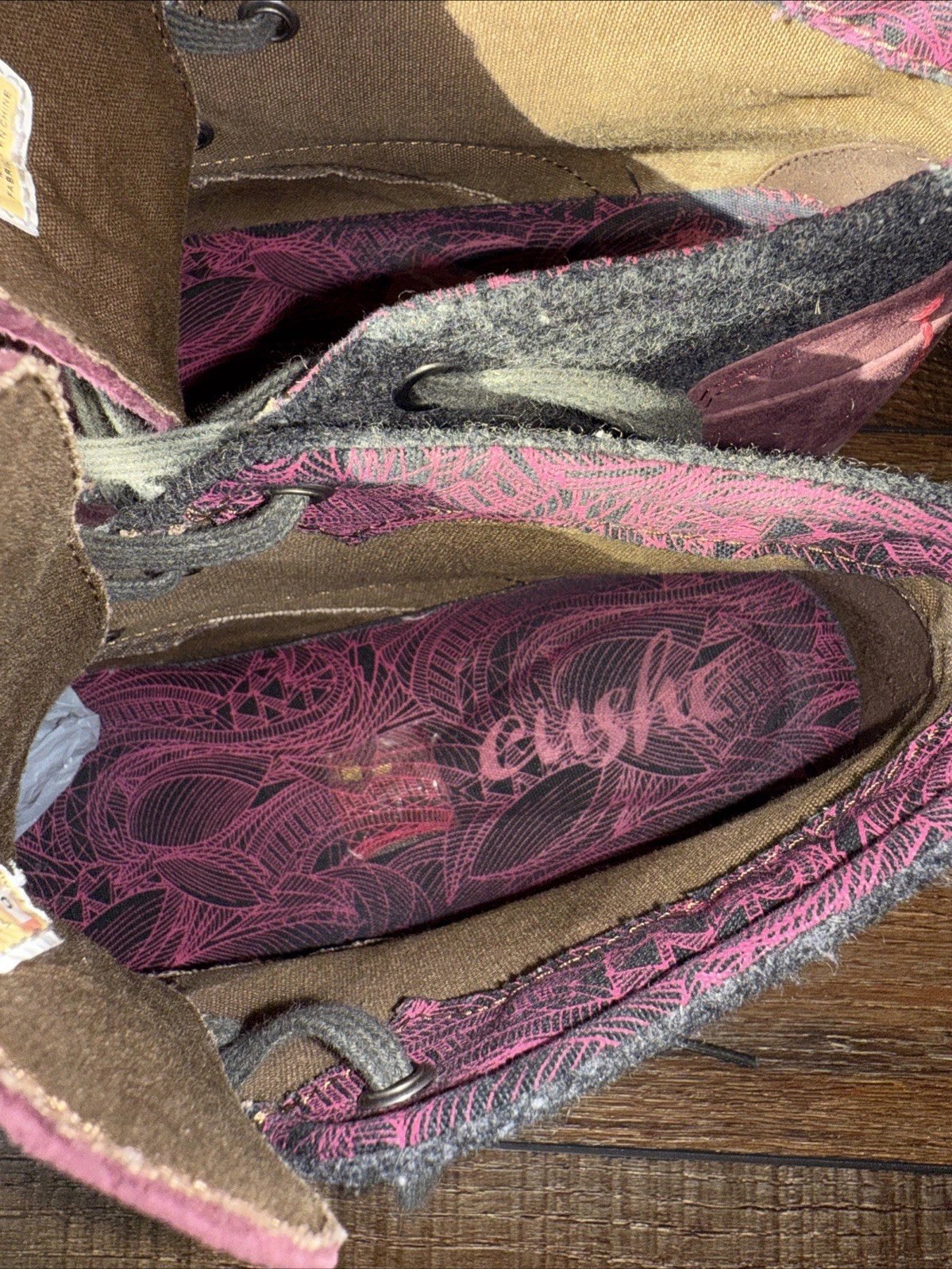 CUSHE Manuka Lite Desert Womens Chukka Boot Sz US 9 EU 40 Wine Surf Comfort