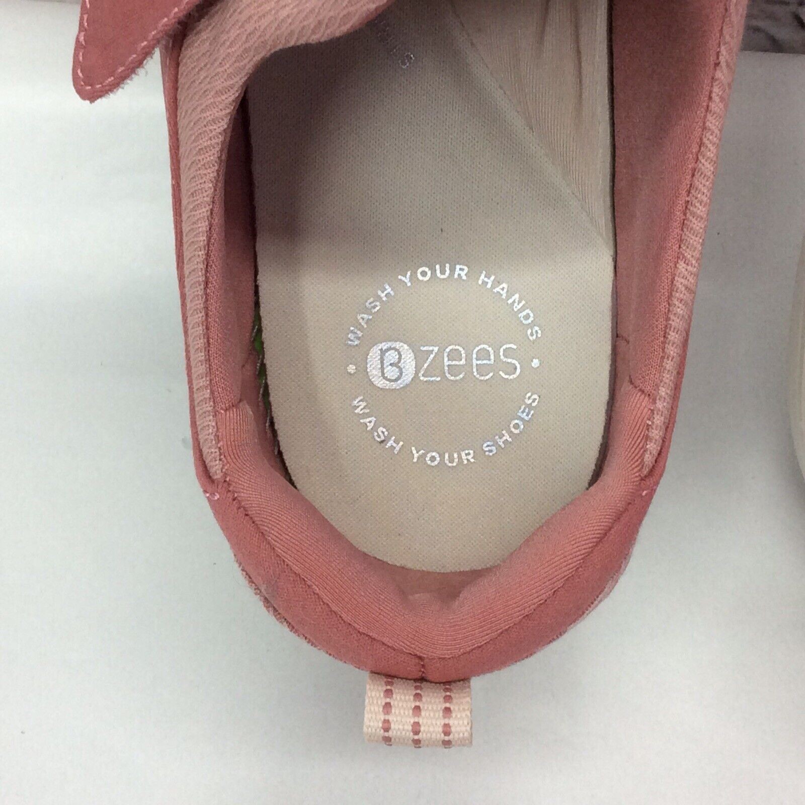 BZees Refresh Shoes Women’s Size 9.5 Slip-On Activewear Running Two Tone Comfort