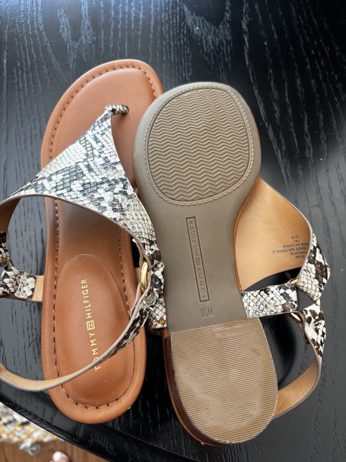 tommy hilfiger shoes women 9 1/2