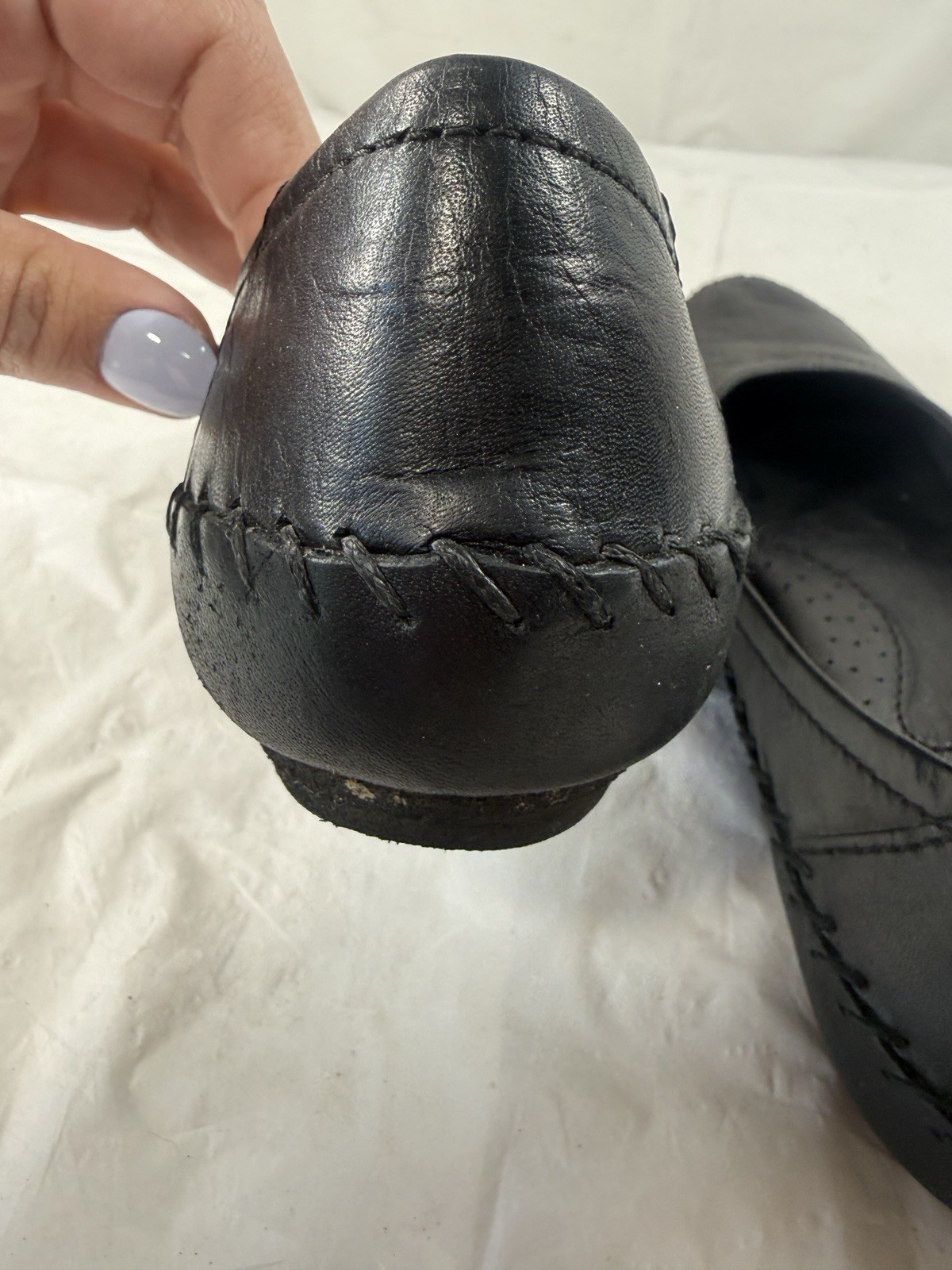 Born size 7.5 Black Leather ballet flats made in Mexico Artesian