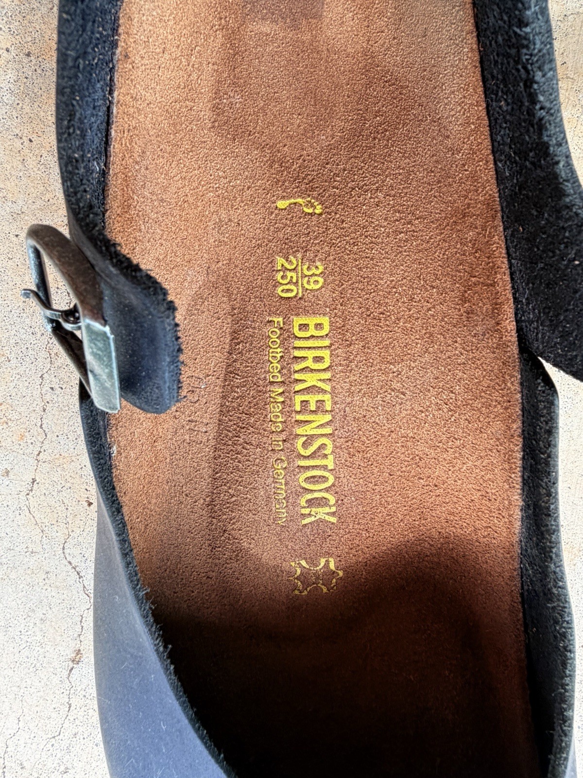 Birkenstock 39 Montova Black 100% Leather