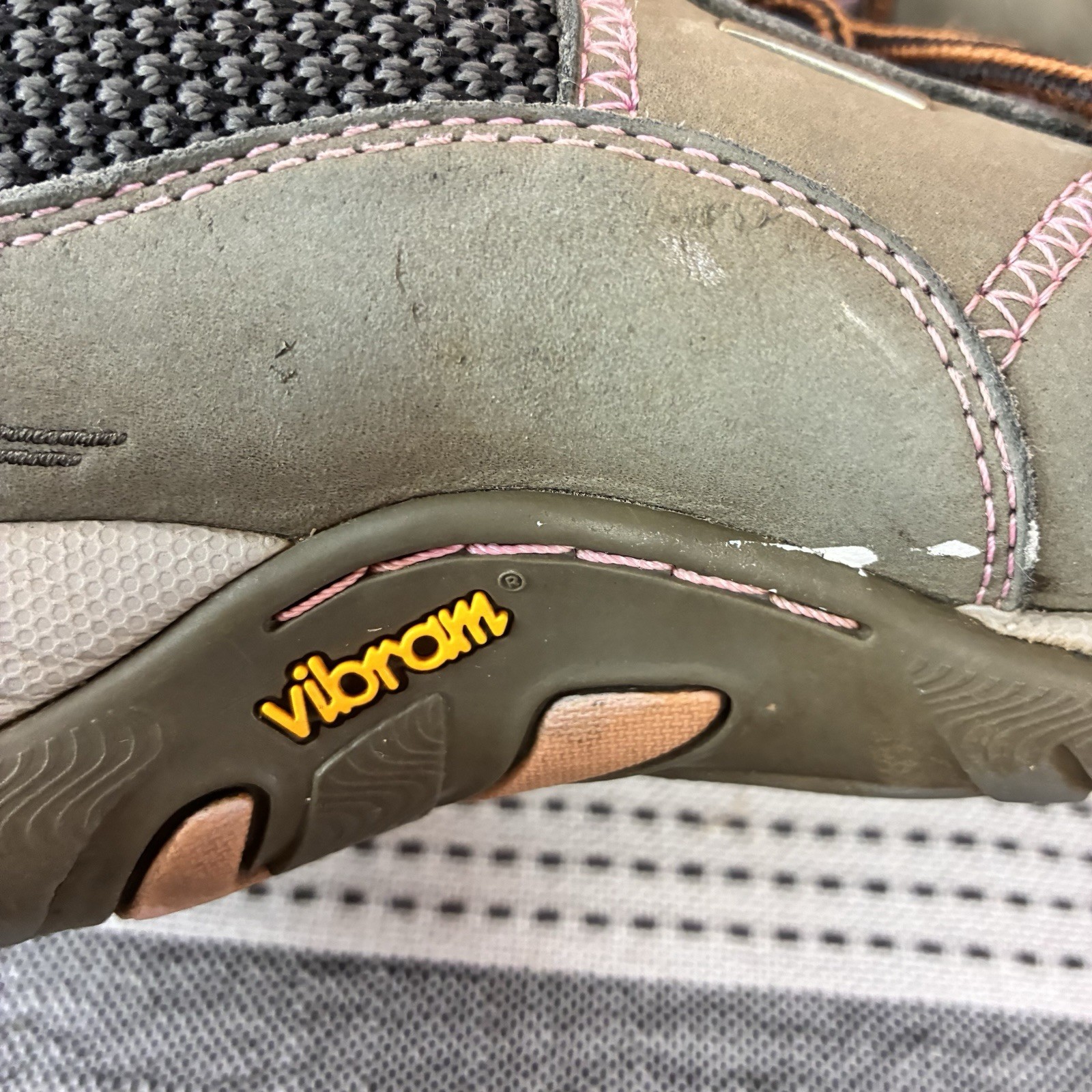 Dansko Paisley II Waterproof Women’s Hiking Walking Shoes Sage Green Sz 38 US 8