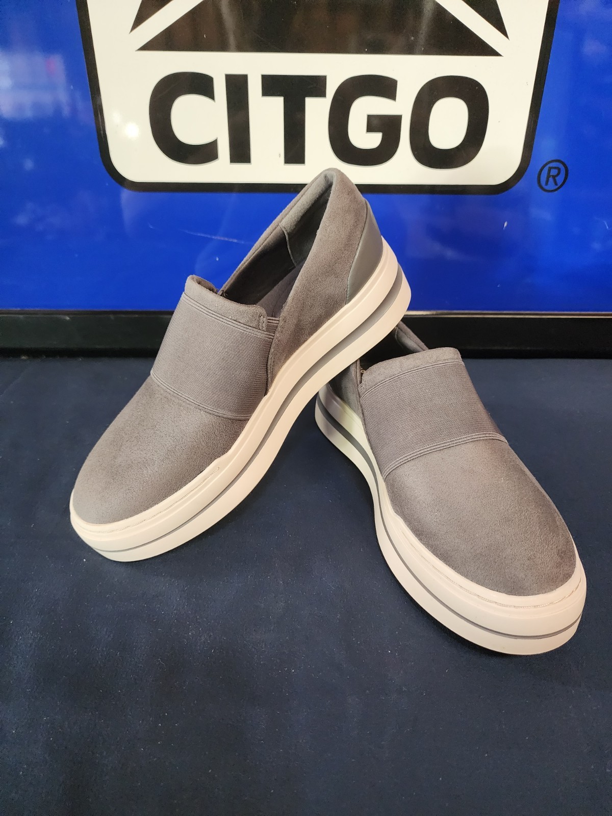 Womens Clarks Cloudstepper Audreigh Eve In Gray Platform slip on size 6