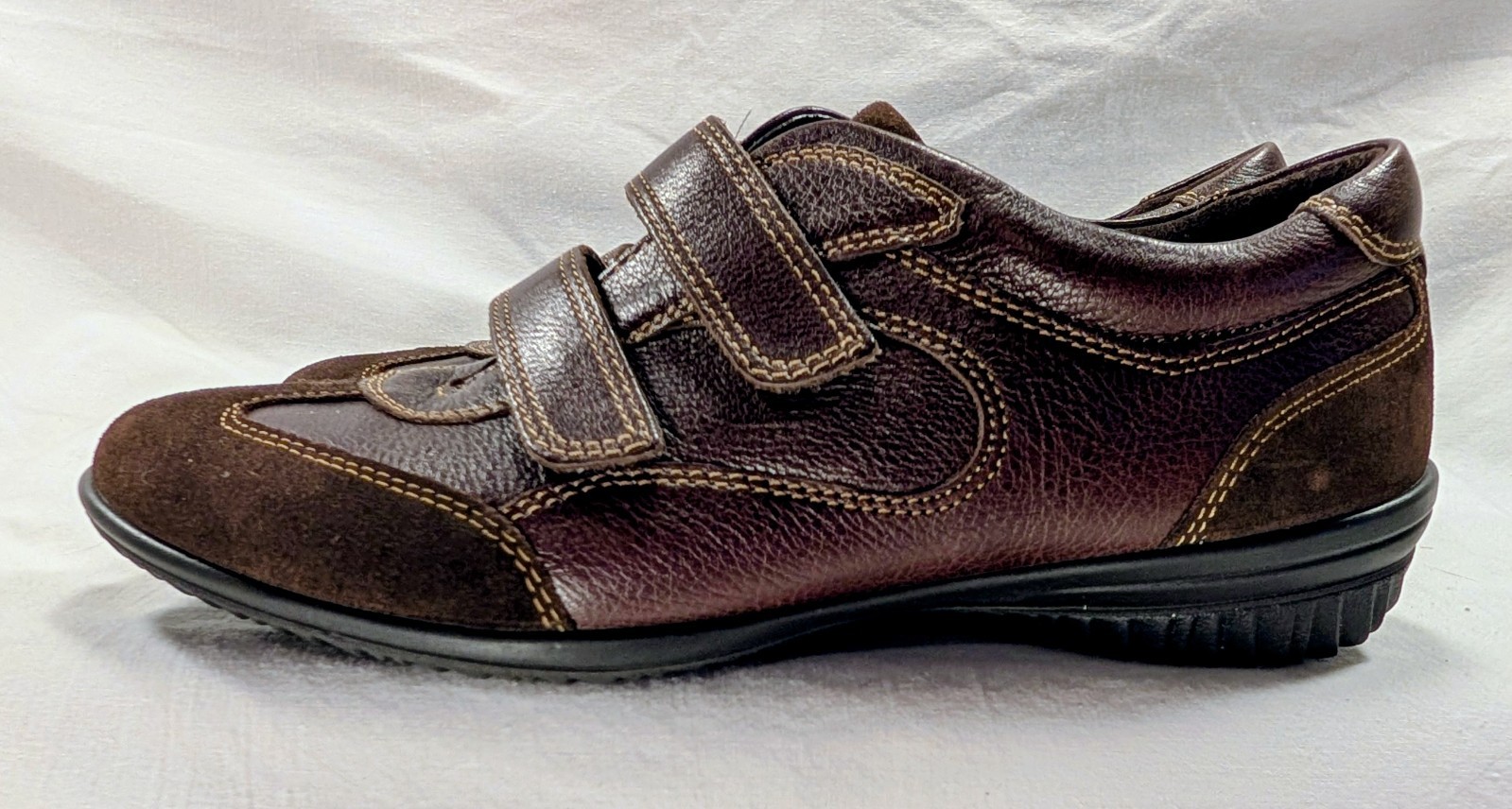 ECCO Brown LEATHER & SUEDE 2-Strap Sneaker WOMEN’S SHOES Comfort SIZE 36 / 5-5.5