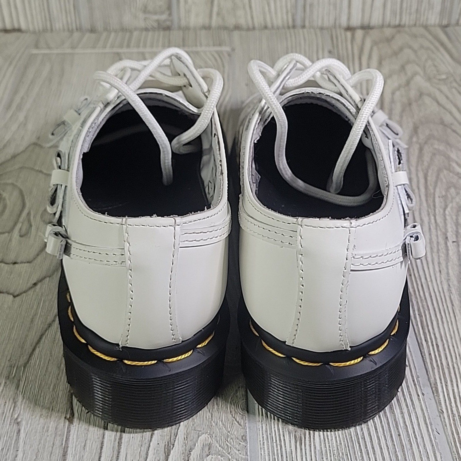 Dr. Martens 1461 Bow Lace Up Oxford White Leather Shoes Womens Size 5 NEW