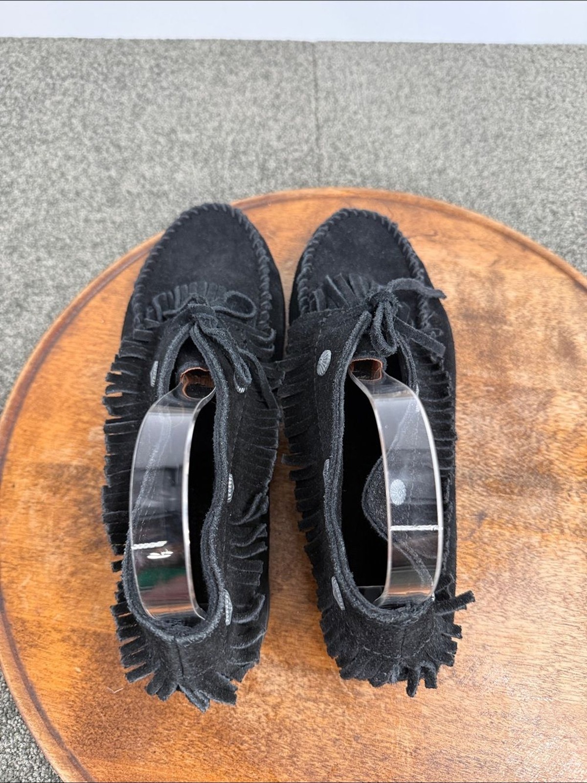 Minnetonka Shoes Wm 9 Black Leather Moccasin Fringe Studded Bootie Boho Hippie