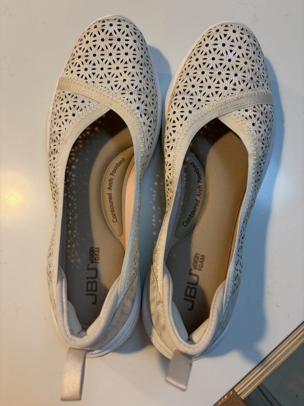 JBU Emma Women’s Cream Textile Slip-On Casual Shoes Cushioned Comfort 8.5 M