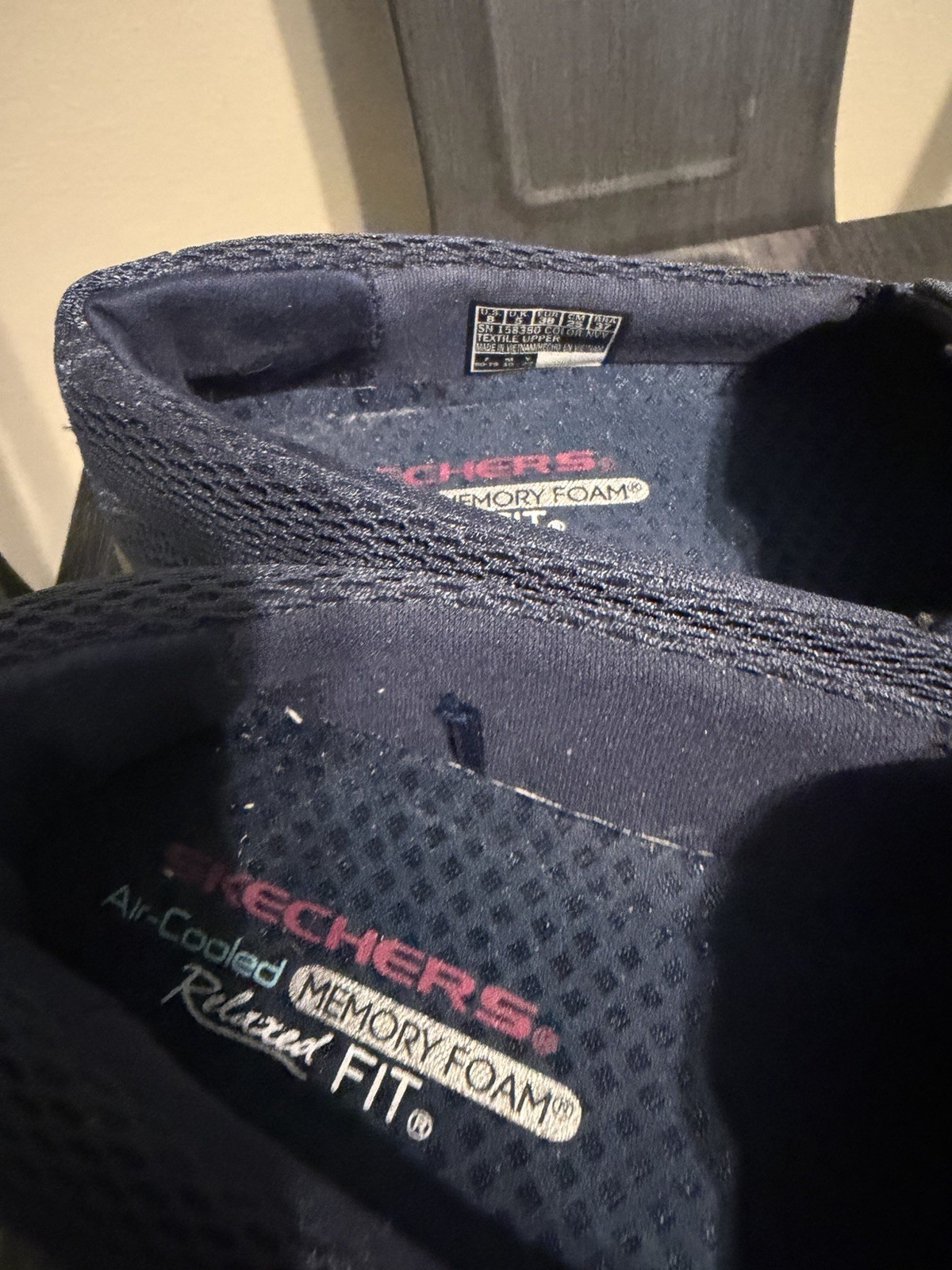 Skechers Relaxed Fit Air-Cooled Memory Foam Slip On Shoes Women’s 8 Navy Mesh