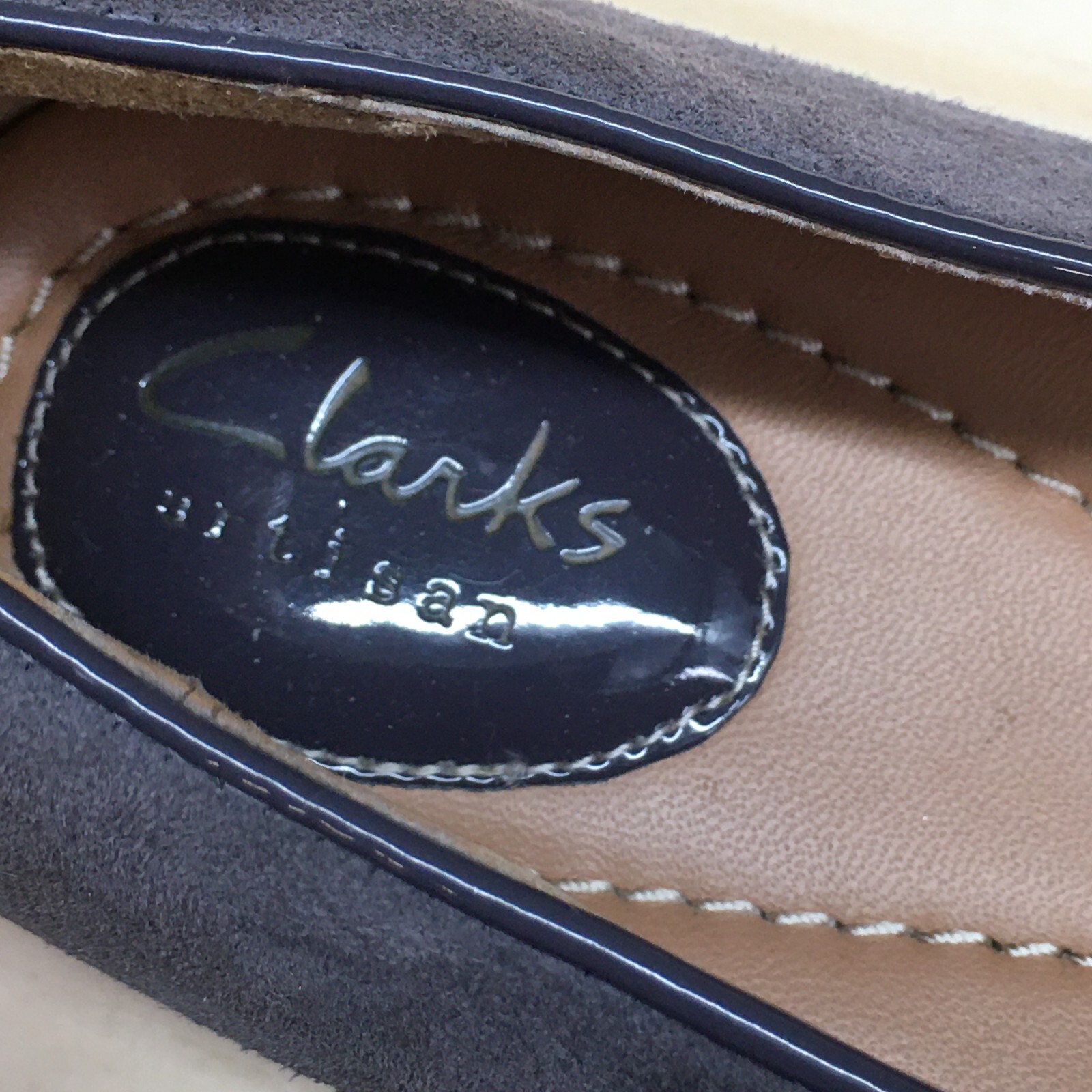 Clarks Artisan Shoes Womens 9 M Alitay Kallen Loafers Purple Almond toe Casual