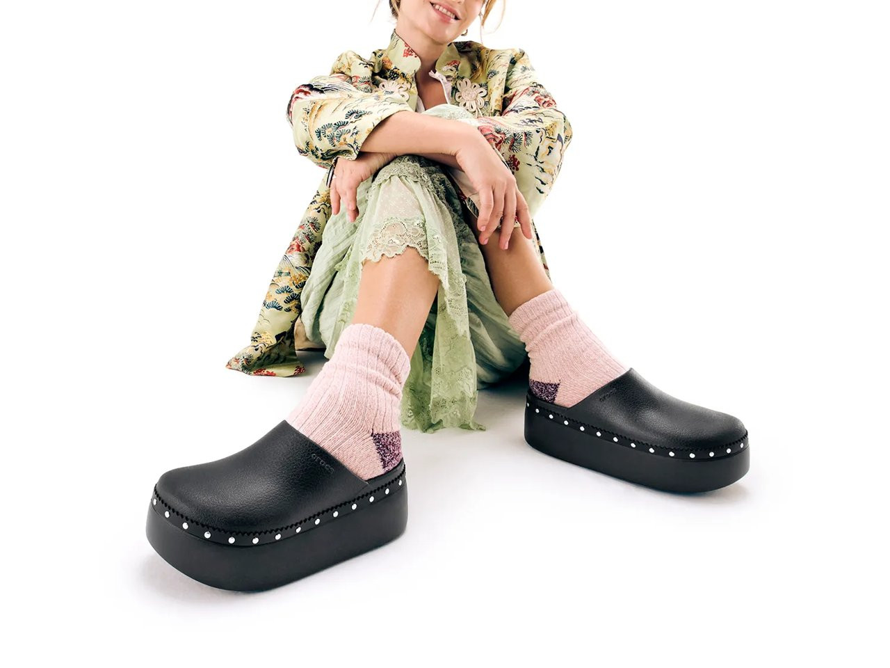Bestseller! Crocs Dylan Platform Clog – Women’s Black Size Medium NEW WITH BOX